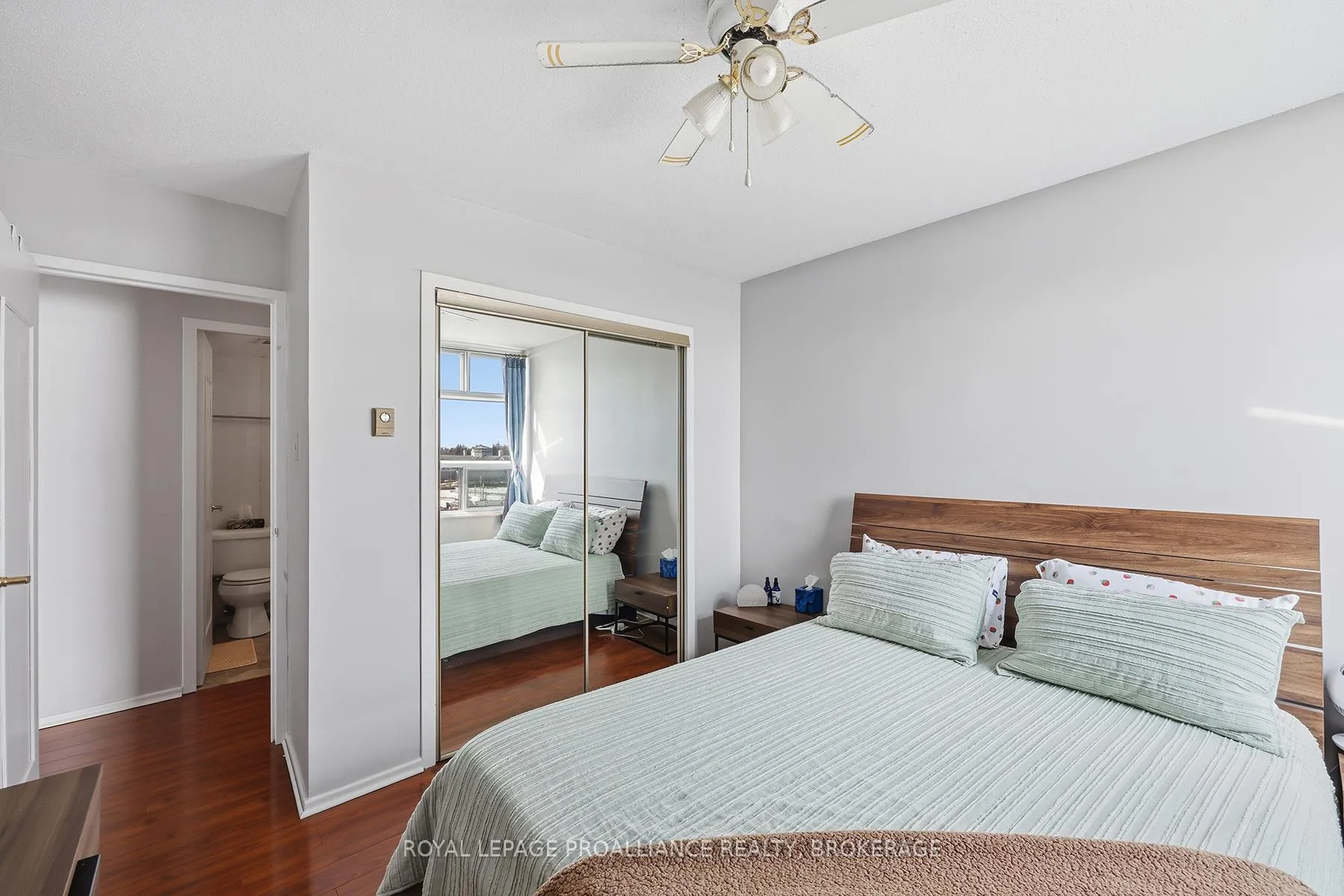 Photo 35 of Unit 903, 2 Mowat Avenue, Kingston, Central City West — HOMEH