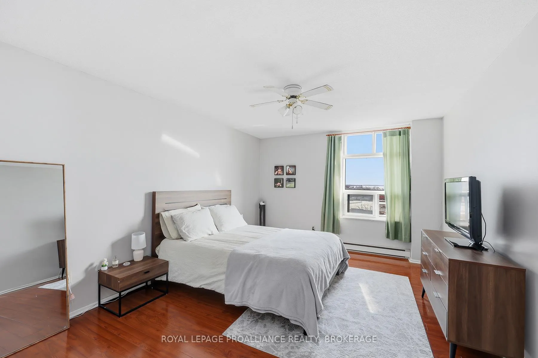 Photo 37 of Unit 903, 2 Mowat Avenue, Kingston, Central City West — HOMEH
