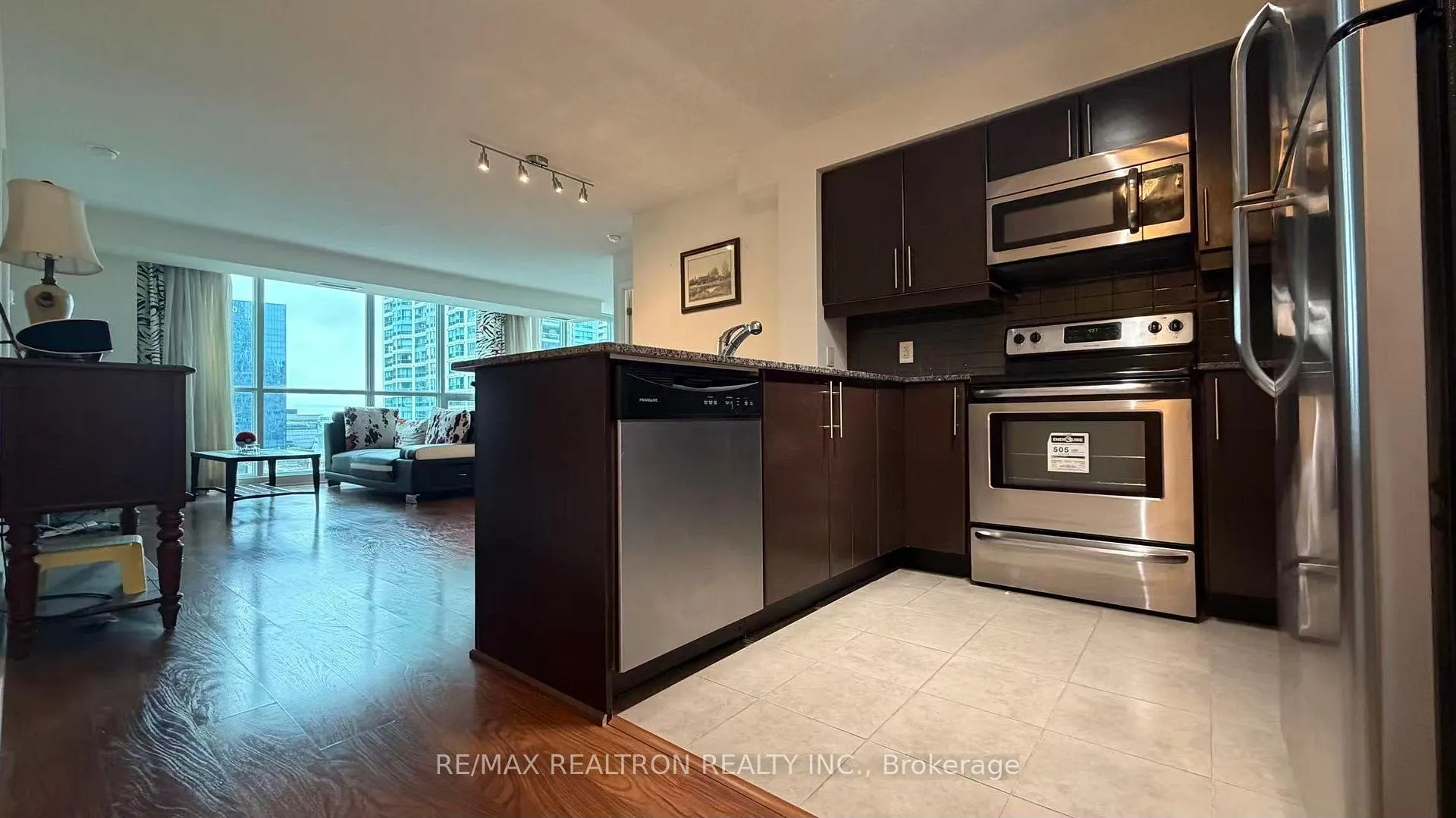 Photo 3 of Unit 1508, 33 Bay Street, Toronto, Waterfront Communities — HOMEH