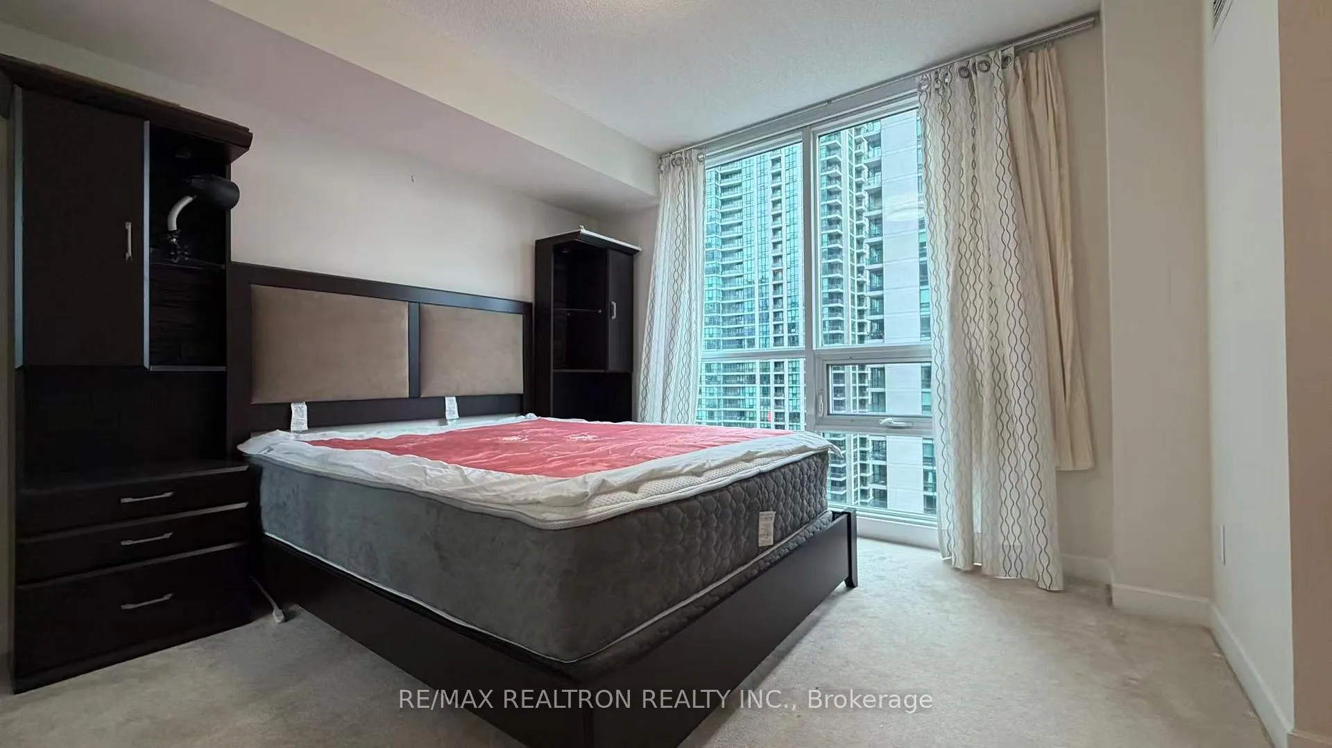 Photo 8 of Unit 1508, 33 Bay Street, Toronto, Waterfront Communities — HOMEH