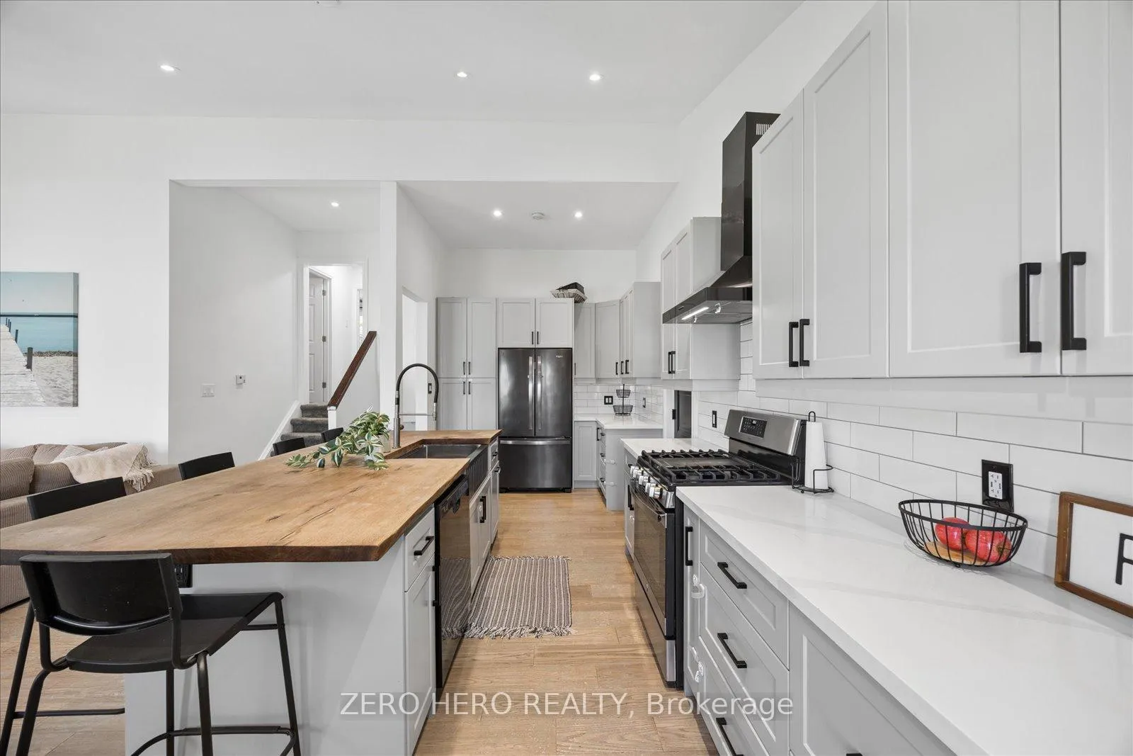 Photo 9 of 91 Benleigh Drive, Scarborough, Woburn — HOMEH