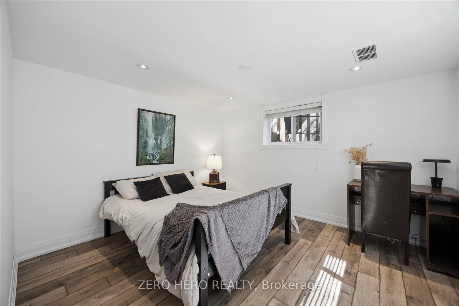 Photo 18 of 91 Benleigh Drive, Scarborough, Woburn — HOMEH
