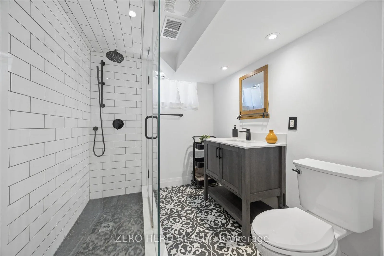 Photo 20 of 91 Benleigh Drive, Scarborough, Woburn — HOMEH