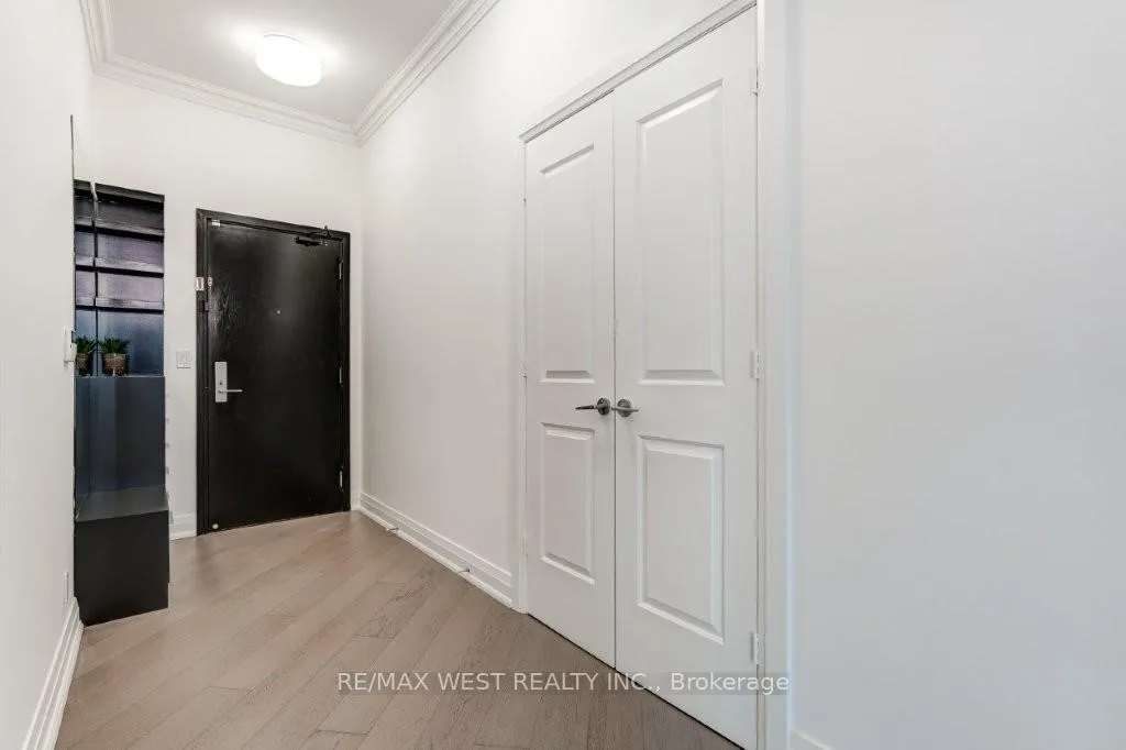 Photo 5 of Unit 2506, 90 Absolute Avenue, Mississauga, City Centre — HOMEH