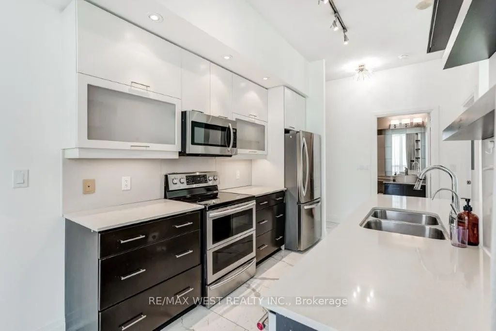 Photo 12 of Unit 2506, 90 Absolute Avenue, Mississauga, City Centre — HOMEH