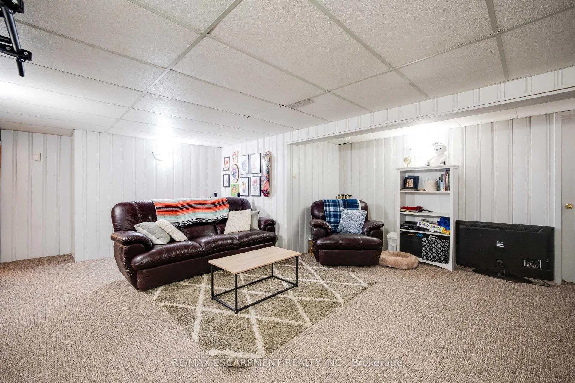 Photo 17 of 50 Ellenson Drive, Brantford — HOMEH