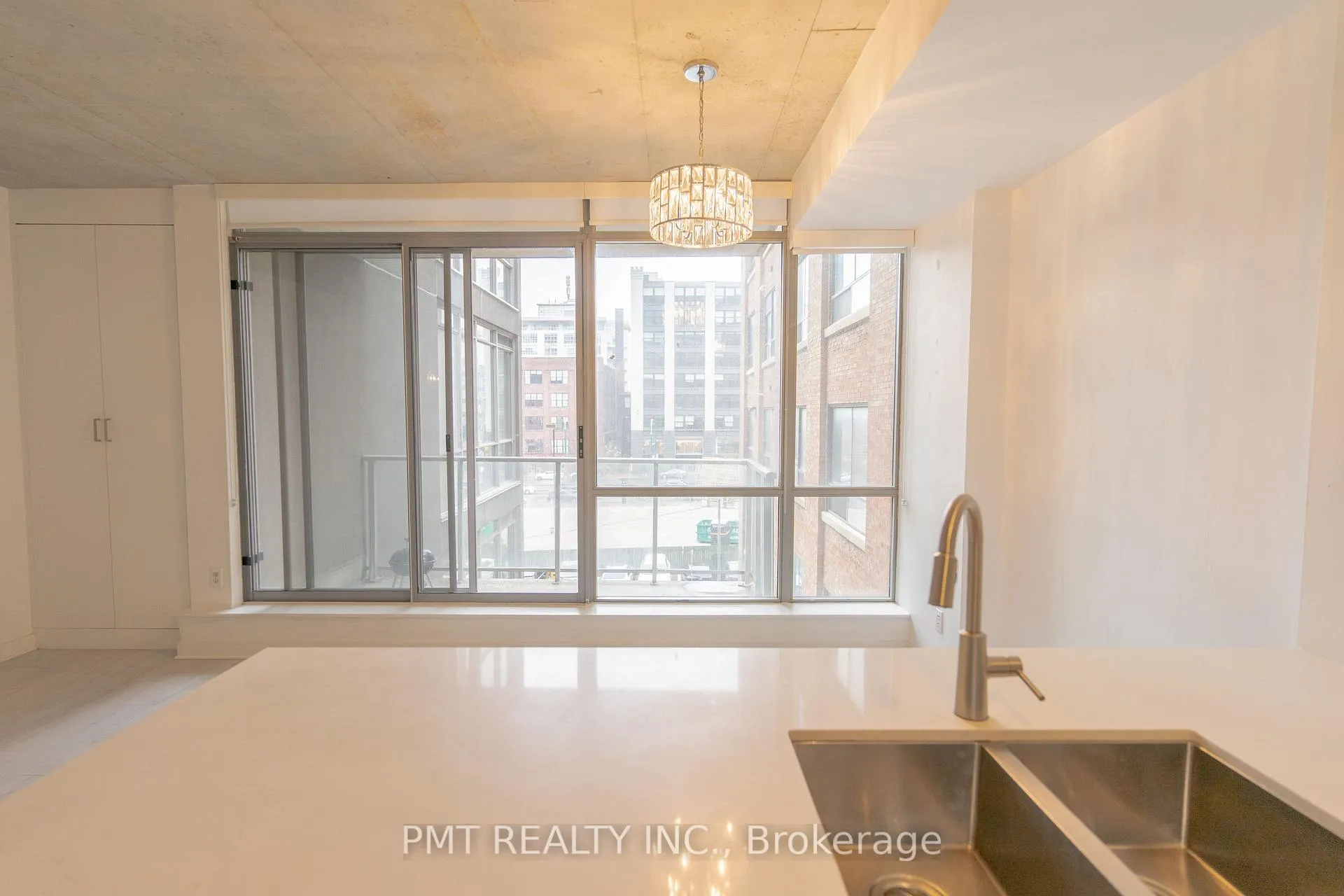 Photo 6 of Unit 401, 36 Charlotte Street, Toronto, Waterfront Communities — HOMEH