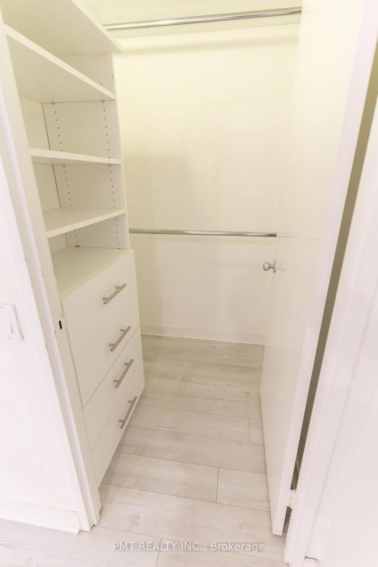 Photo 9 of Unit 401, 36 Charlotte Street, Toronto, Waterfront Communities — HOMEH
