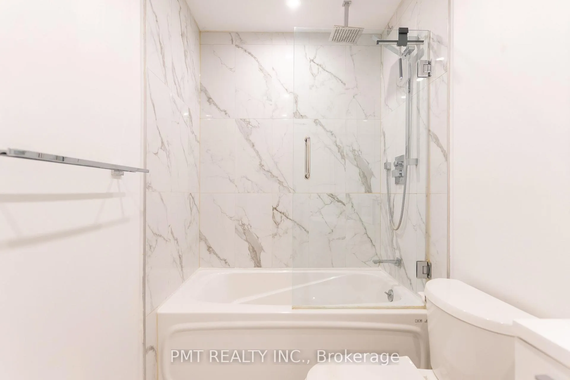 Photo 12 of Unit 401, 36 Charlotte Street, Toronto, Waterfront Communities — HOMEH