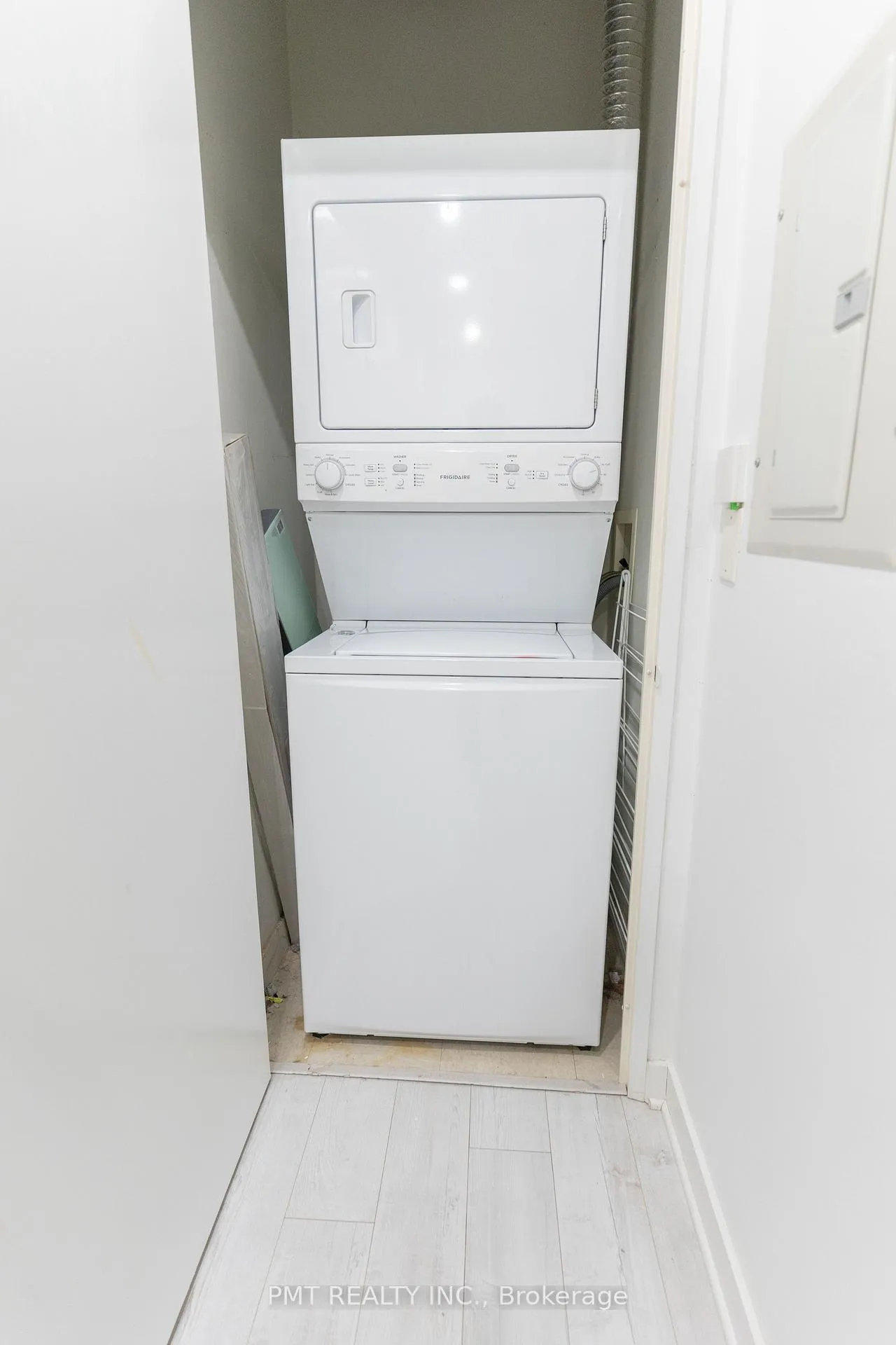 Photo 13 of Unit 401, 36 Charlotte Street, Toronto, Waterfront Communities — HOMEH