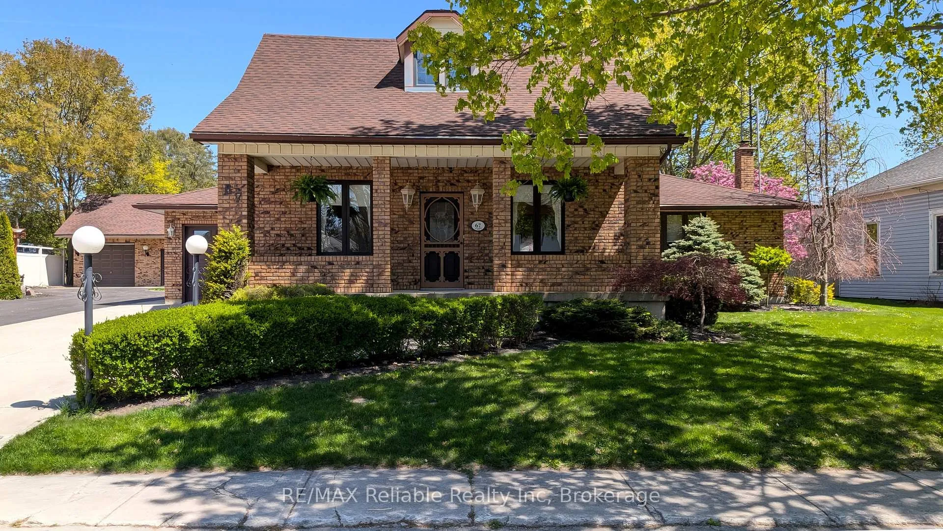 Photo 1 of 67 Rattenbury Street W, Central Huron, Clinton — HOMEH