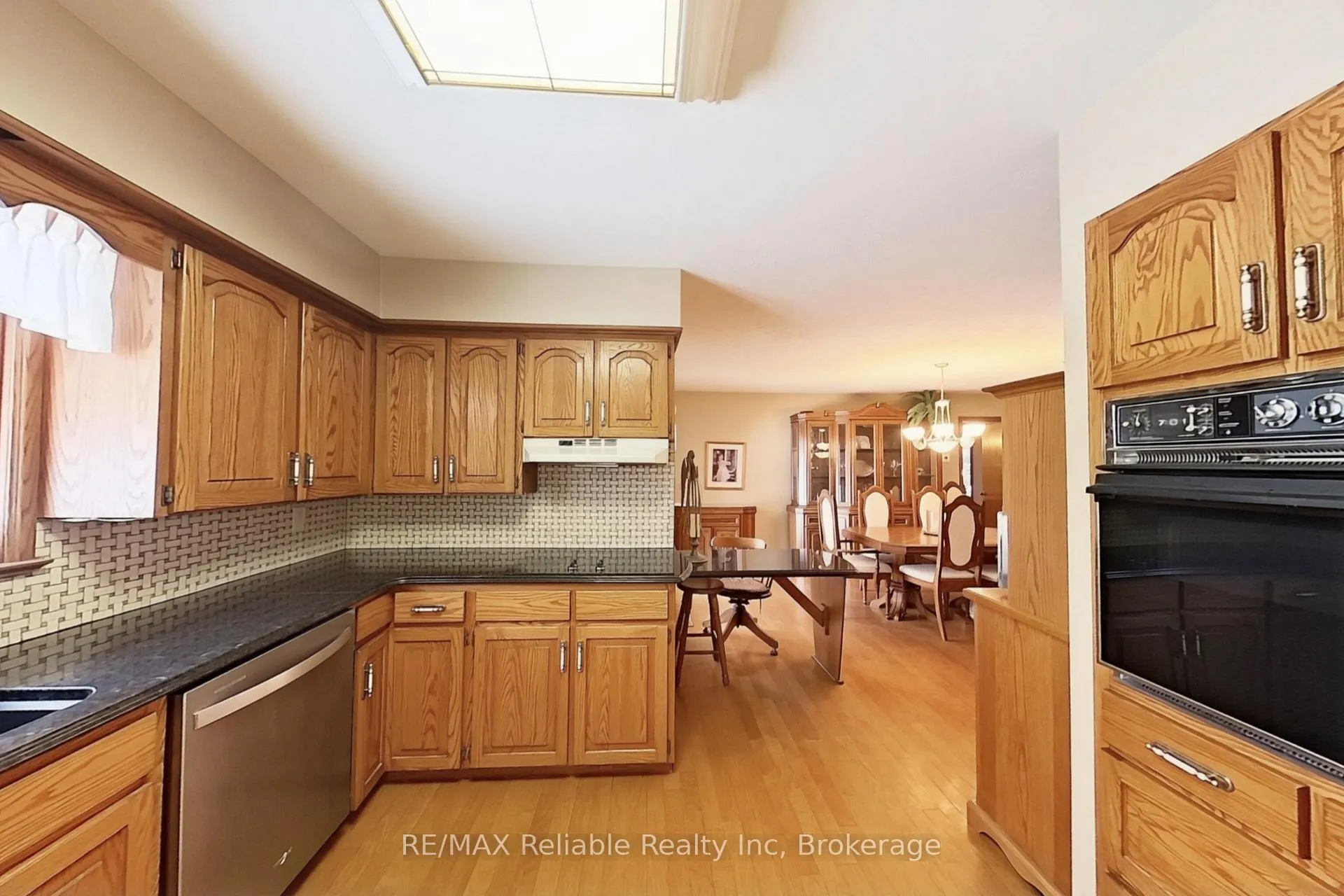 Photo 12 of 67 Rattenbury Street W, Central Huron, Clinton — HOMEH
