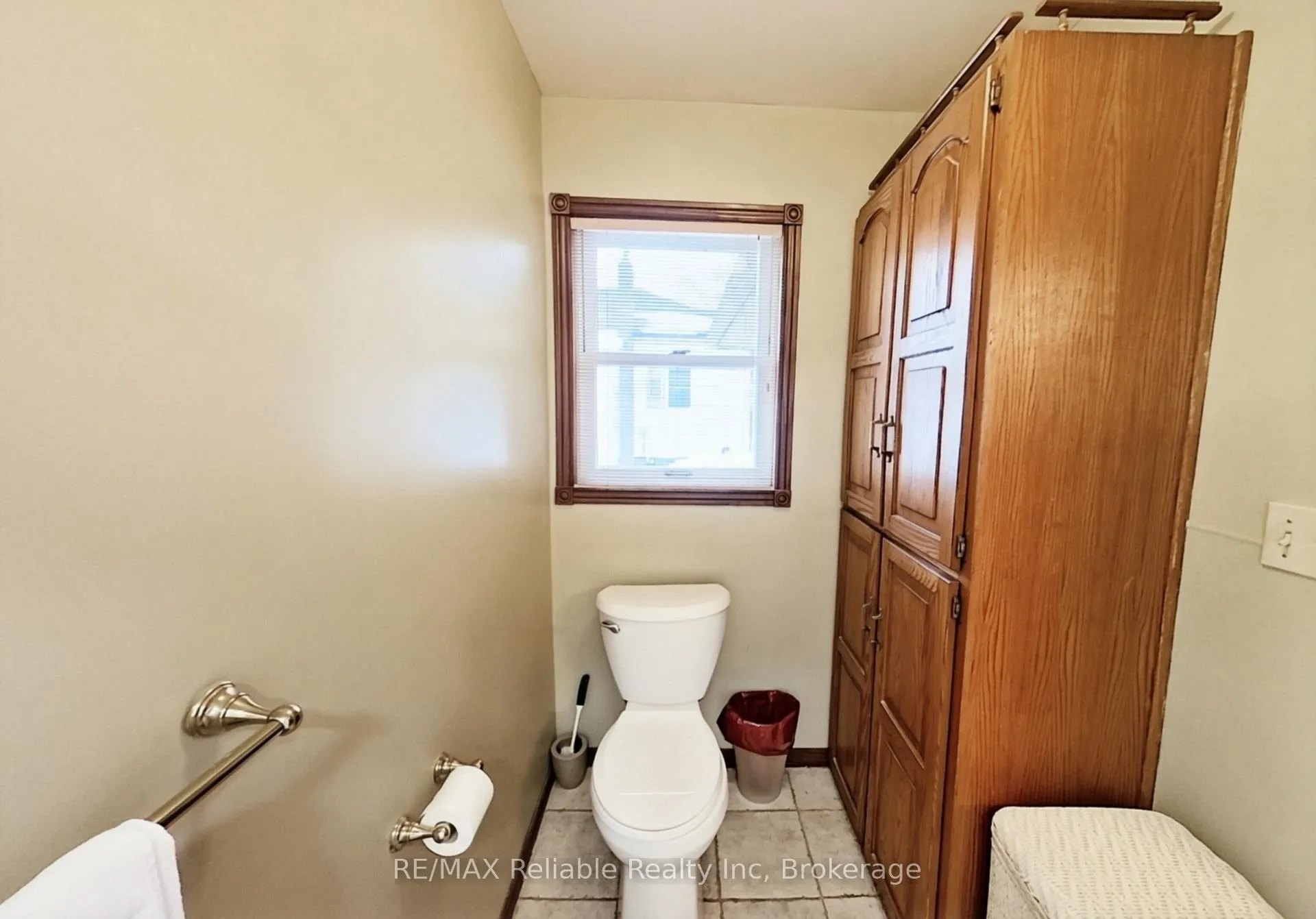 Photo 28 of 67 Rattenbury Street W, Central Huron, Clinton — HOMEH