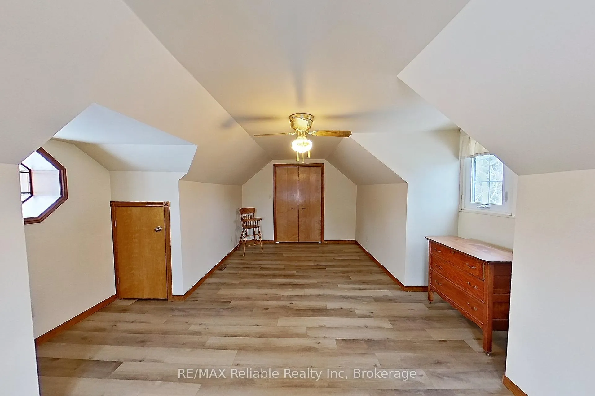 Photo 31 of 67 Rattenbury Street W, Central Huron, Clinton — HOMEH