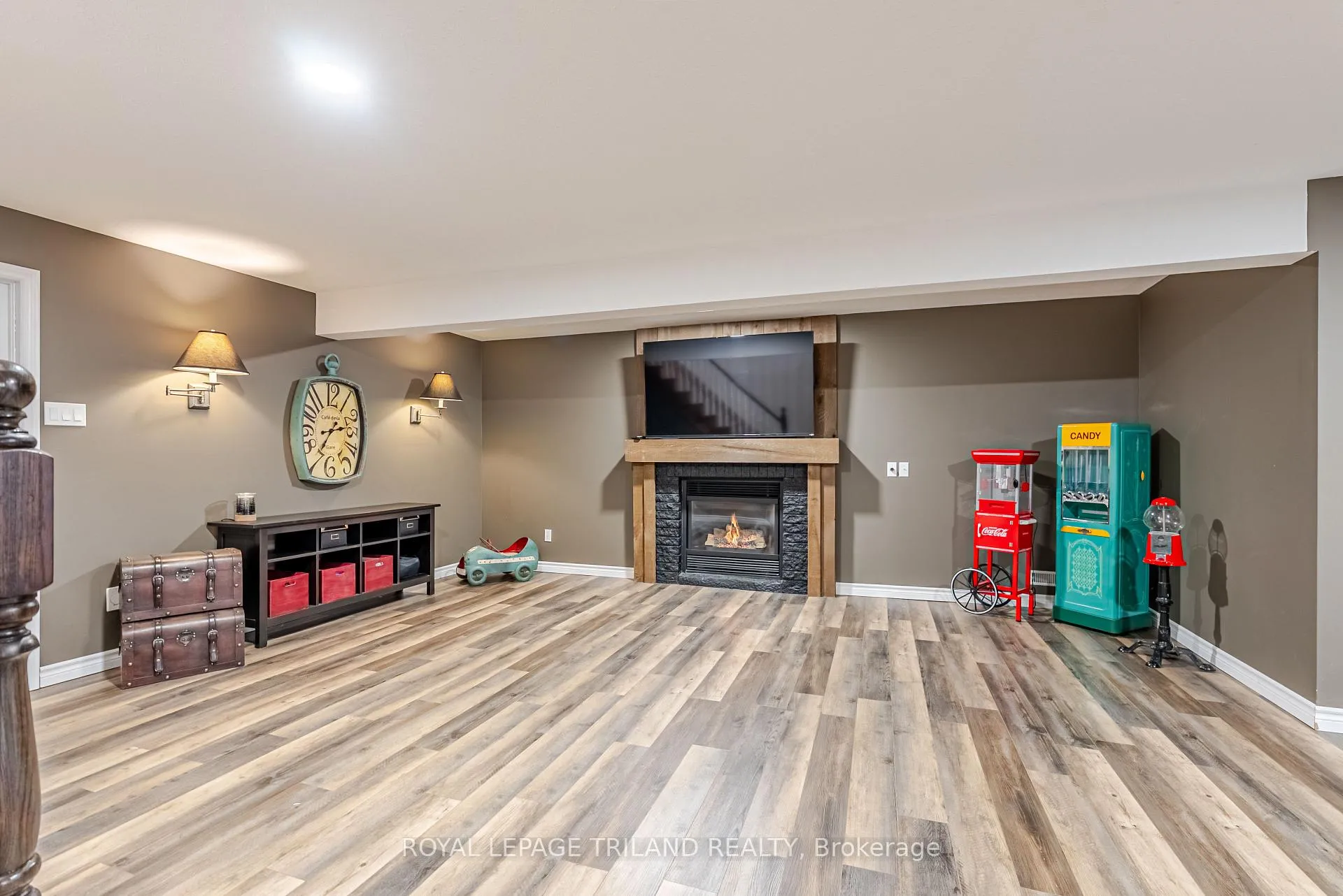 Photo 25 of 5017 Hamilton Road, Thames Centre, Rural Thames Centre — HOMEH