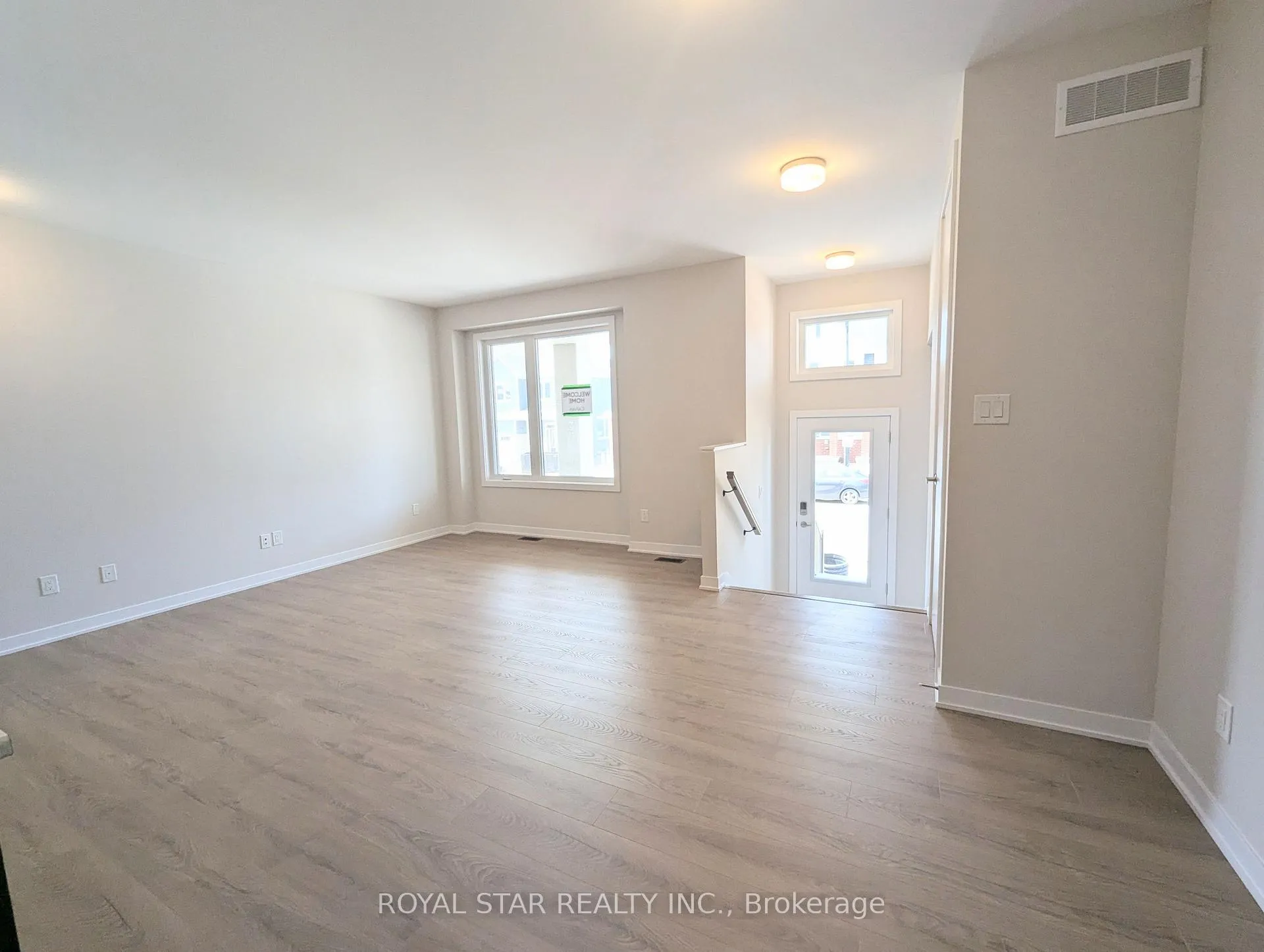 Photo 3 of 127 Beebalm Crescent, Ottawa, Barrhaven - Half Moon Bay — HOMEH