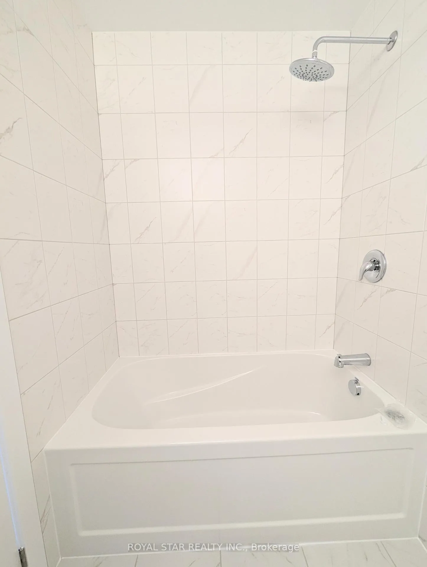 Photo 16 of 127 Beebalm Crescent, Ottawa, Barrhaven - Half Moon Bay — HOMEH