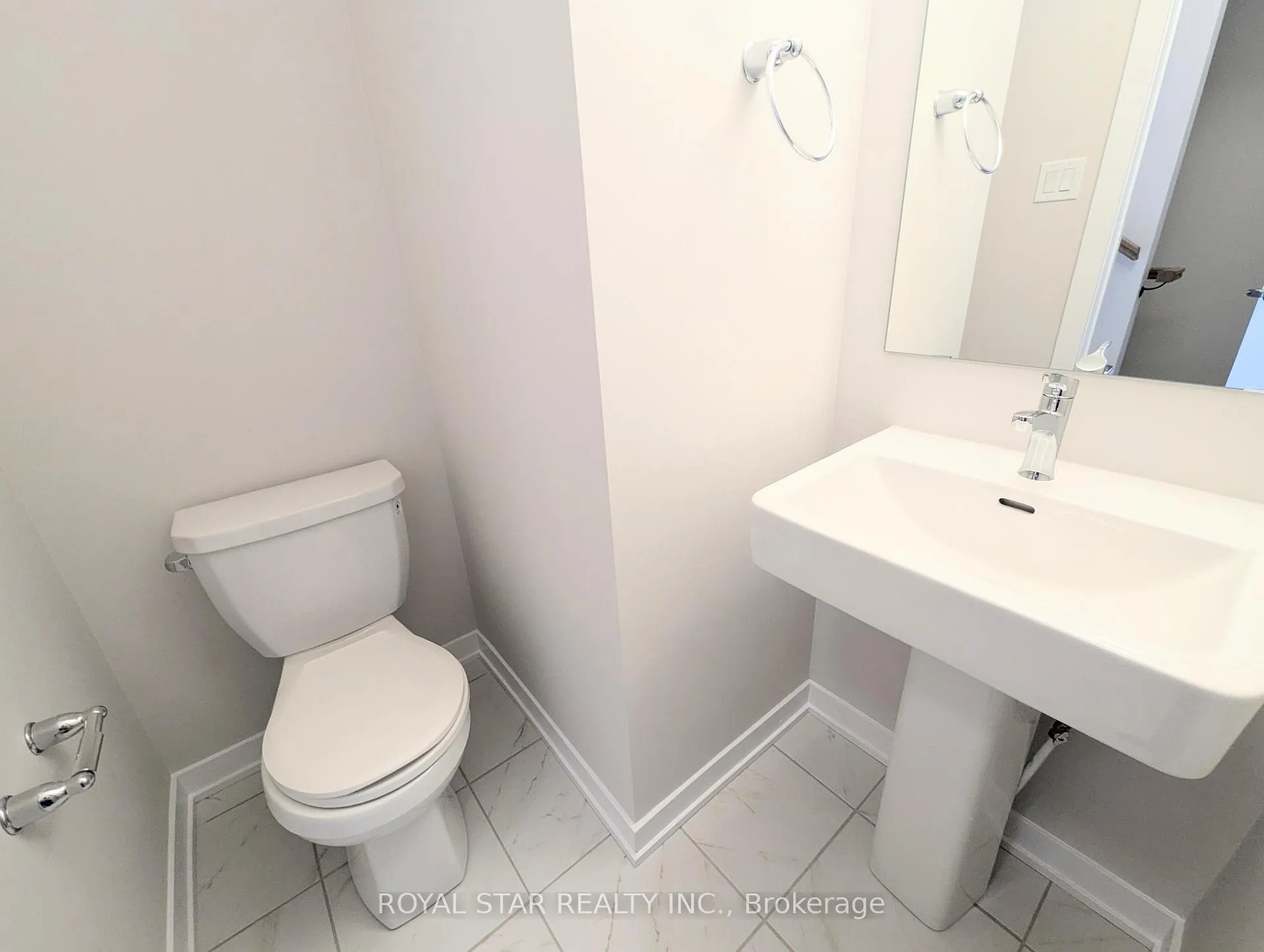 Photo 18 of 127 Beebalm Crescent, Ottawa, Barrhaven - Half Moon Bay — HOMEH