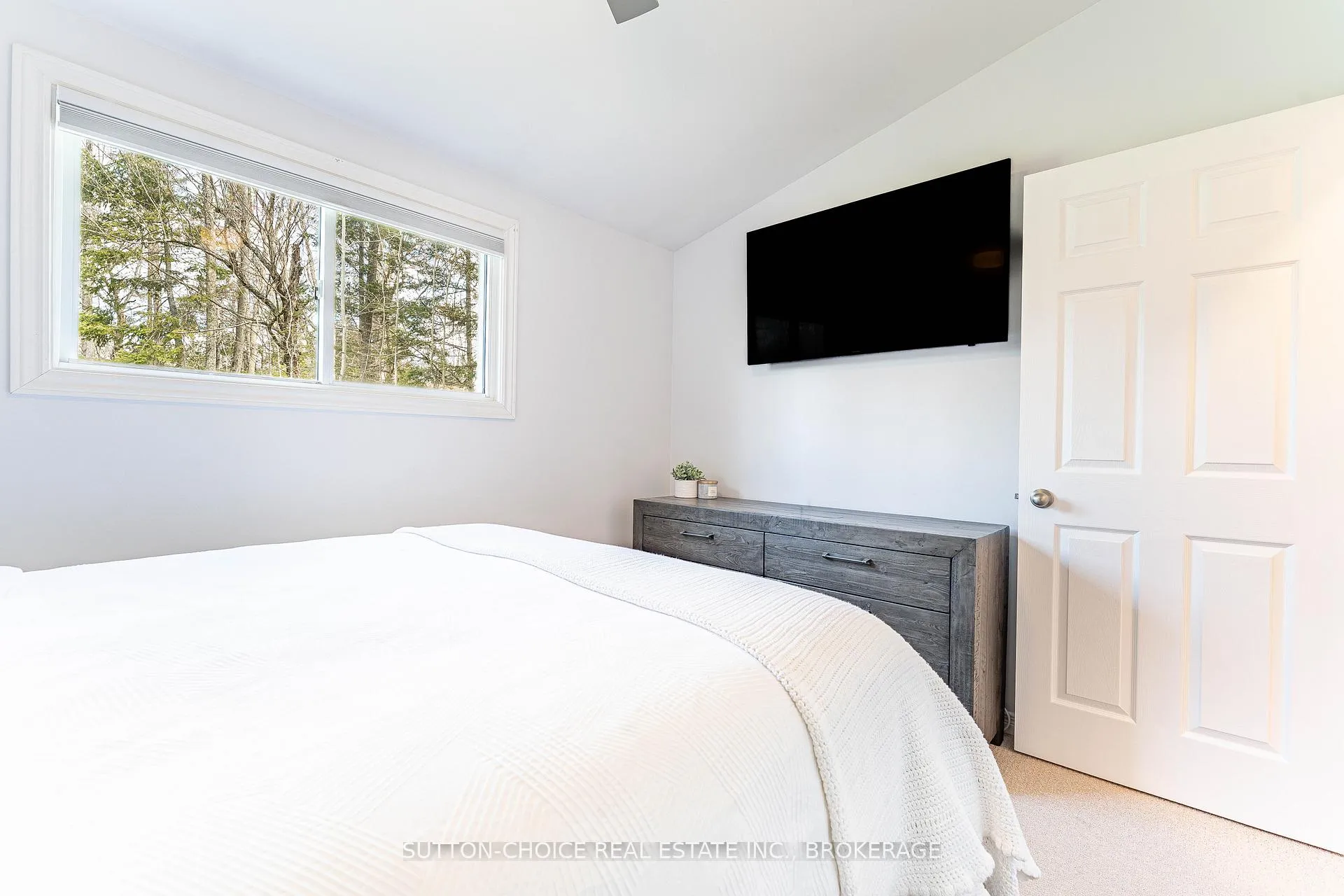 Photo 13 of 399 Jocko Point Road, North Bay, Jocko Point / Beaucage — HOMEH