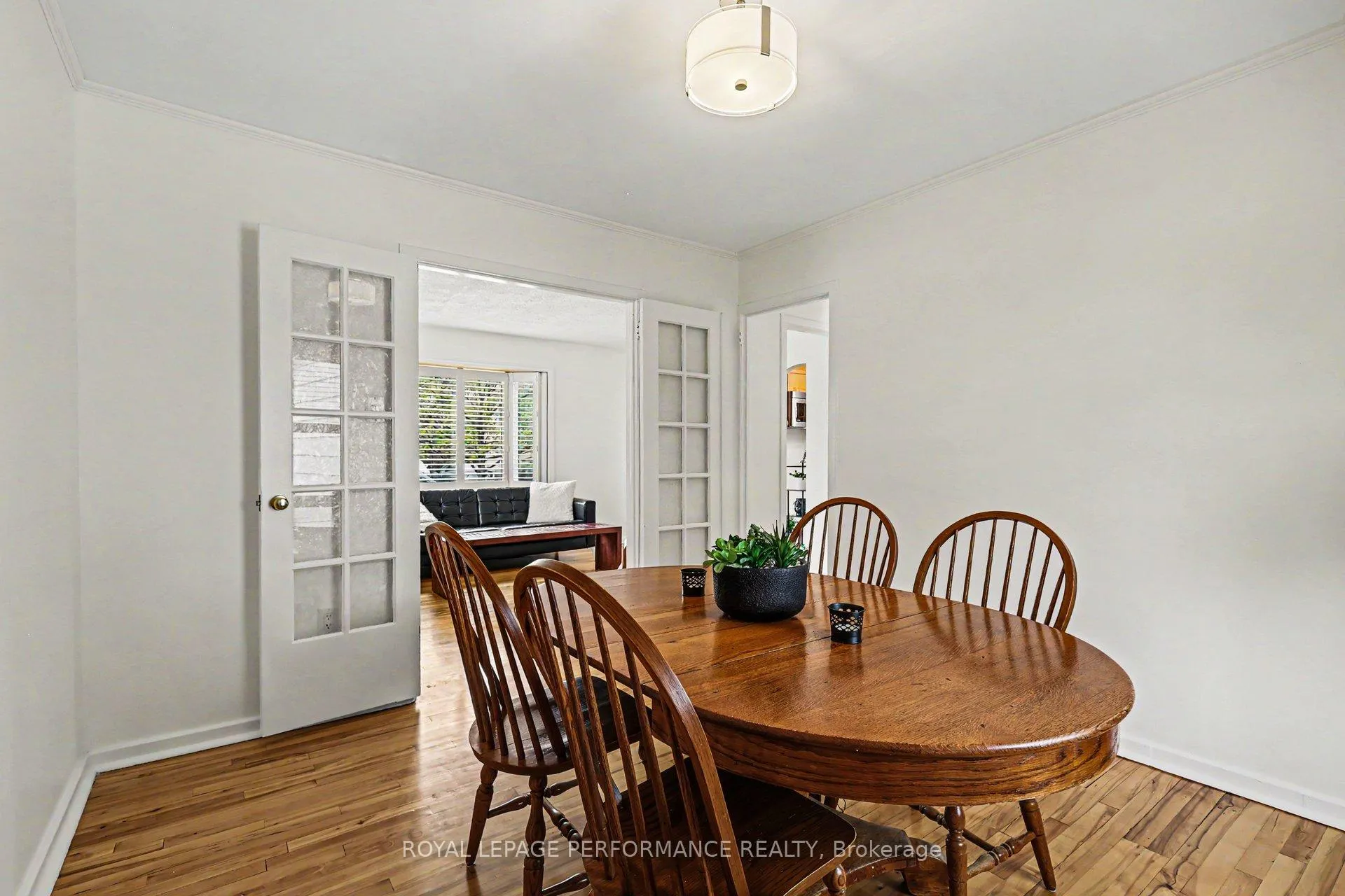 Photo 6 of 5 Marshall Avenue, Ottawa, Carlington — HOMEH