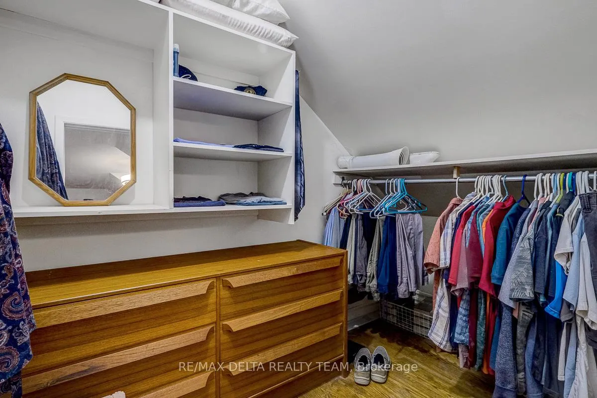 Photo 19 of 1079 Laporte Street, Ottawa, Beacon Hill South — HOMEH