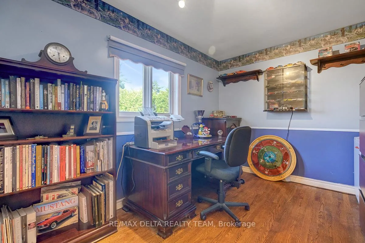 Photo 24 of 1079 Laporte Street, Ottawa, Beacon Hill South — HOMEH