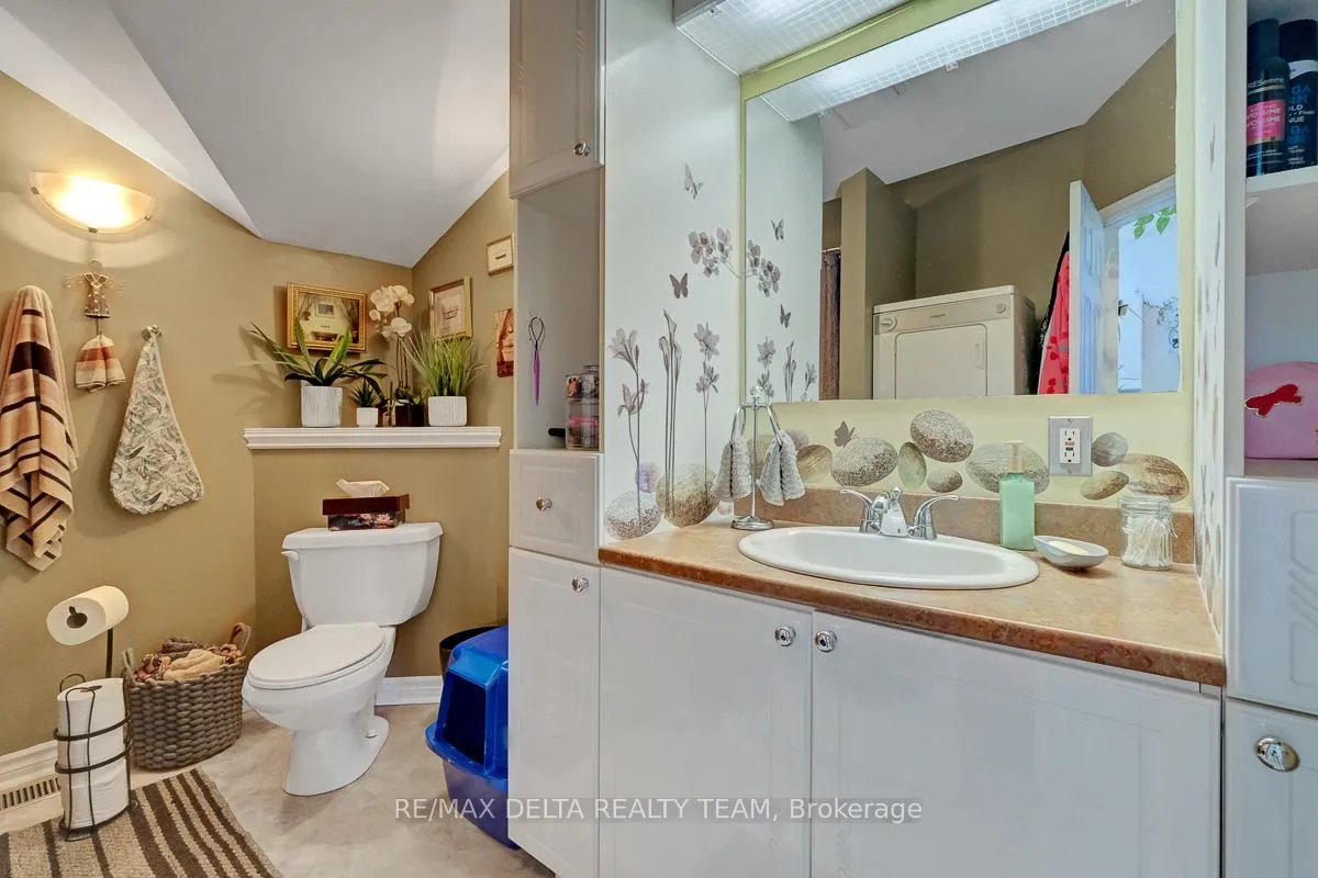 Photo 40 of 1079 Laporte Street, Ottawa, Beacon Hill South — HOMEH