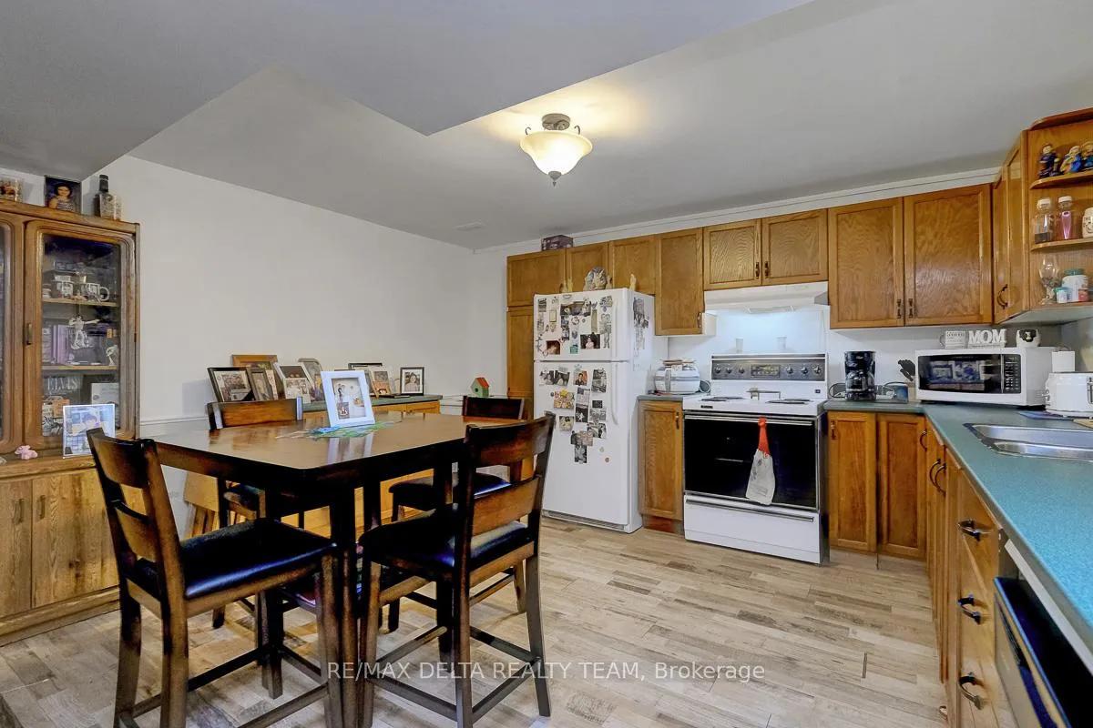 Photo 44 of 1079 Laporte Street, Ottawa, Beacon Hill South — HOMEH