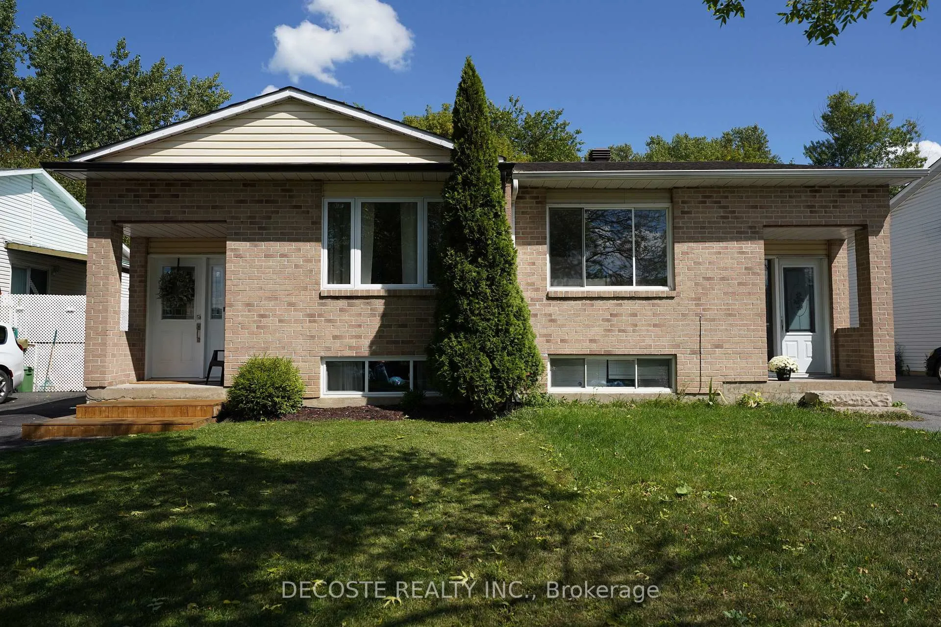 Photo 2 of 570 Jase Street, Cornwall — HOMEH
