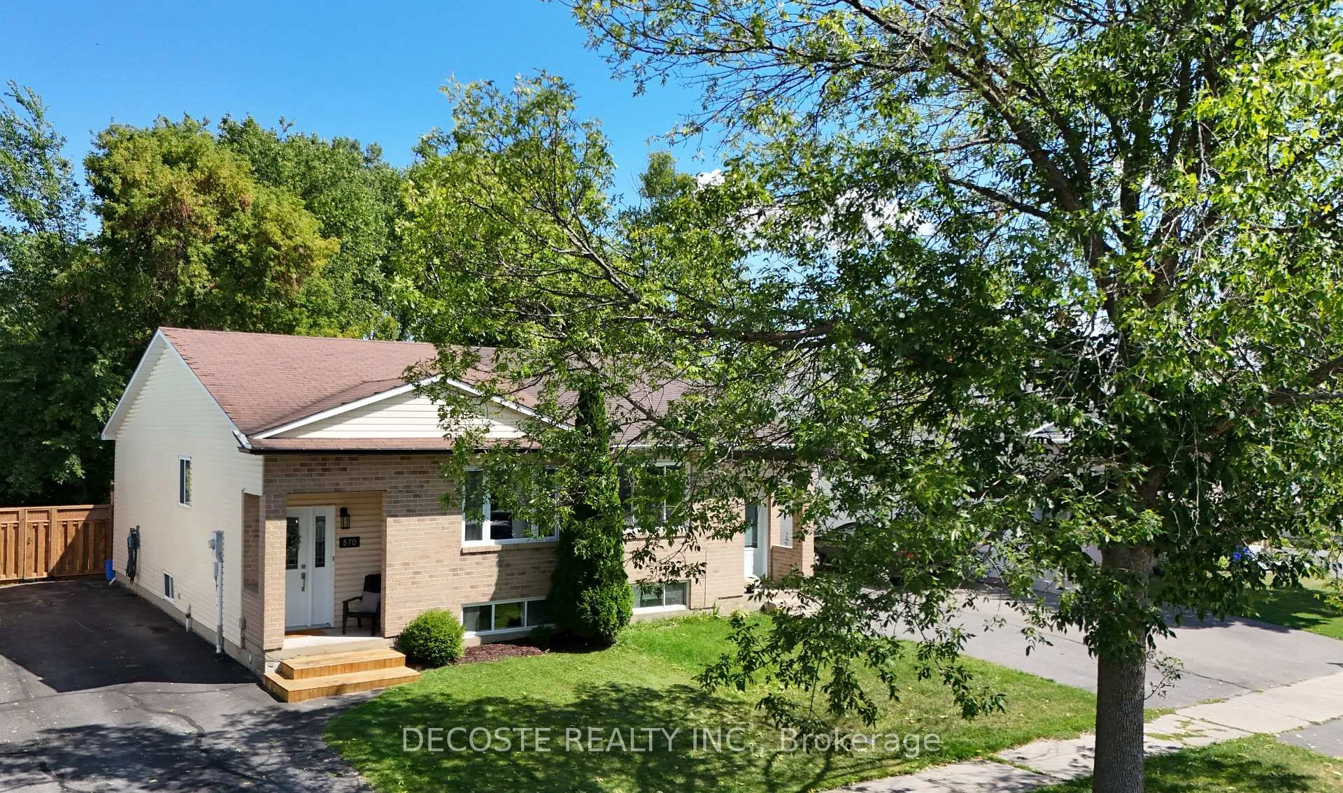 Photo 3 of 570 Jase Street, Cornwall — HOMEH