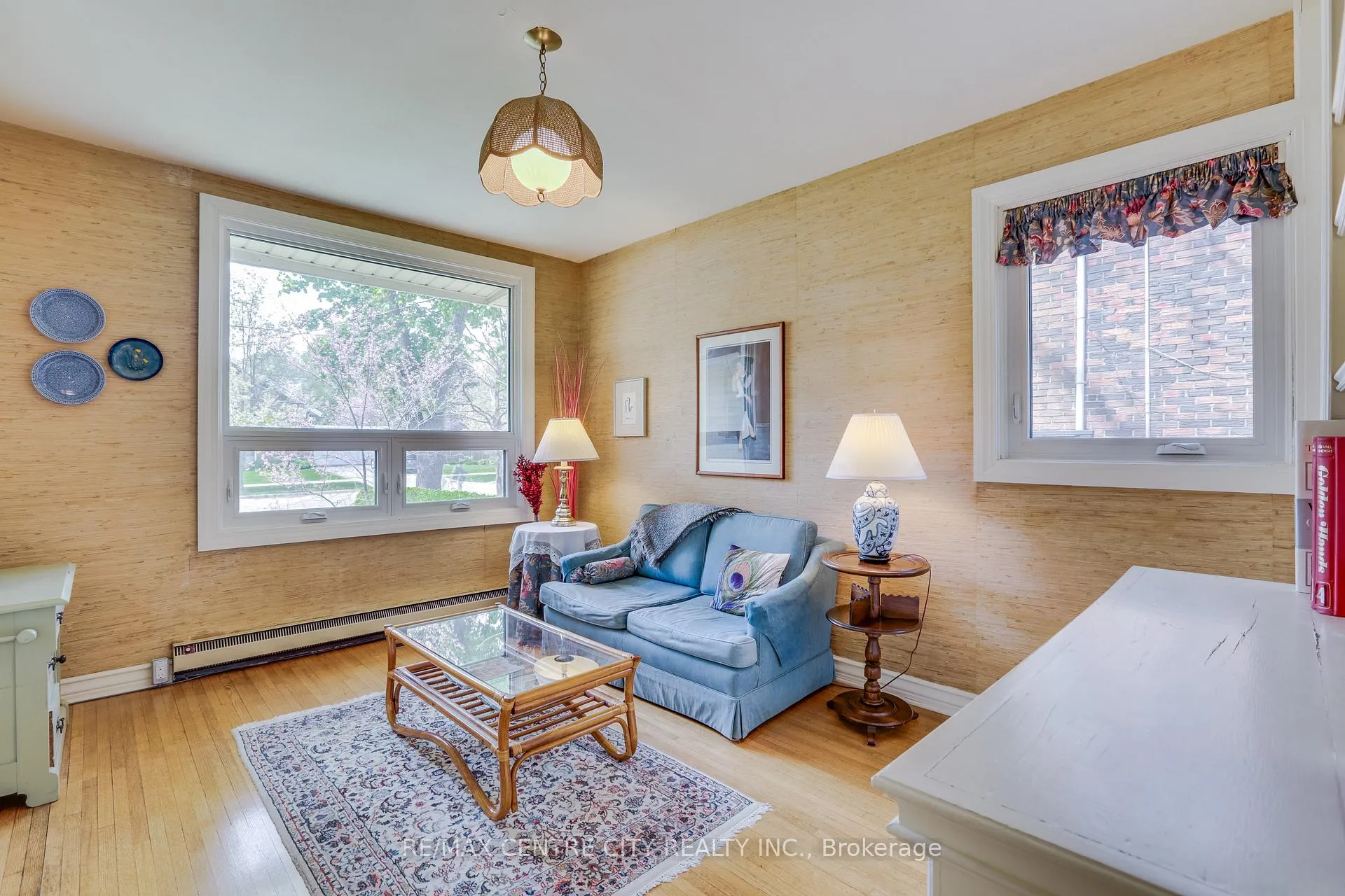 Photo 7 of 1008 Waterloo Street, London, East B — HOMEH