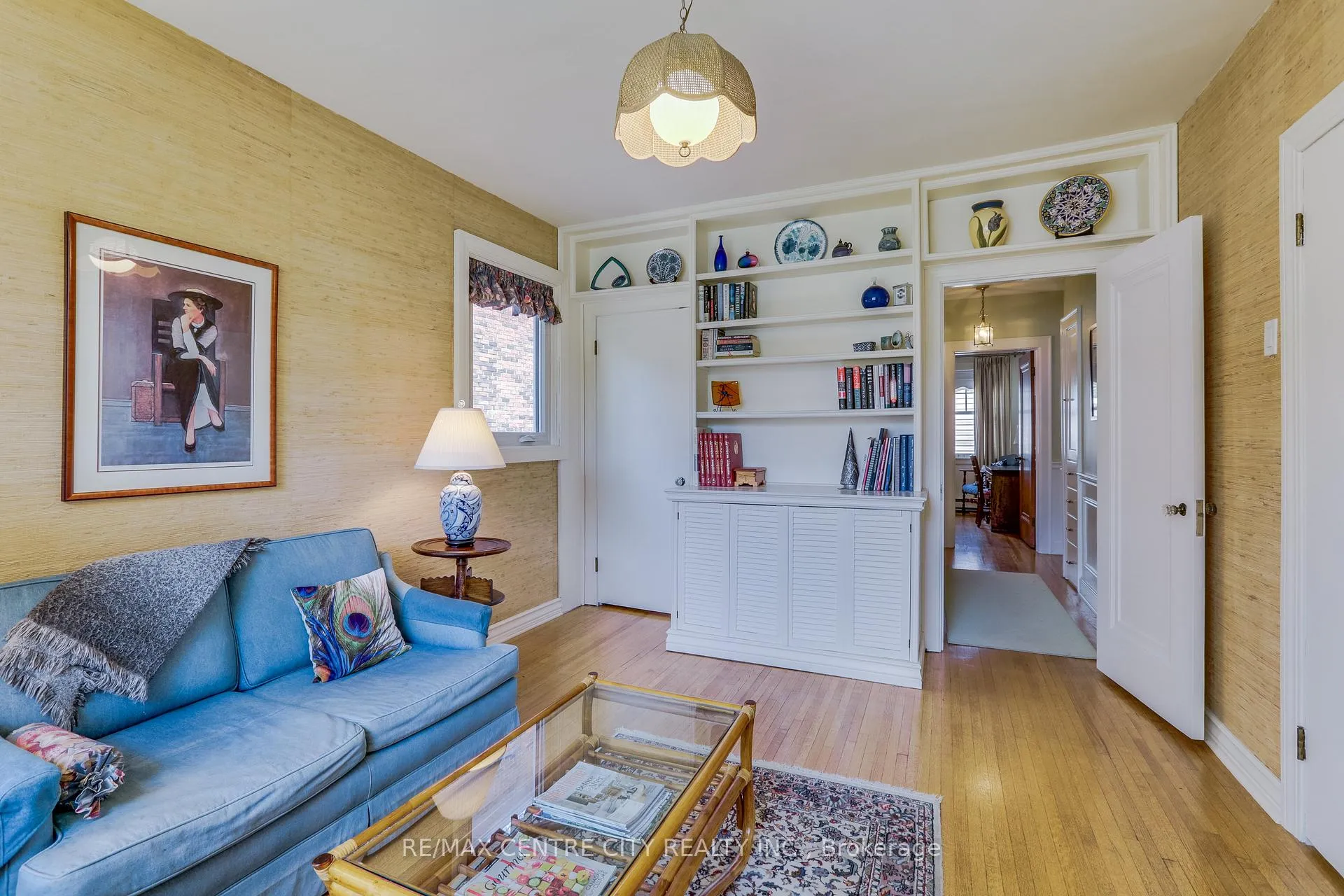 Photo 9 of 1008 Waterloo Street, London, East B — HOMEH