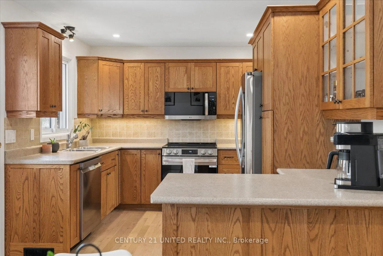 Photo 16 of 1660 Cherryhill Road, Peterborough, Monaghan Ward 2 — HOMEH