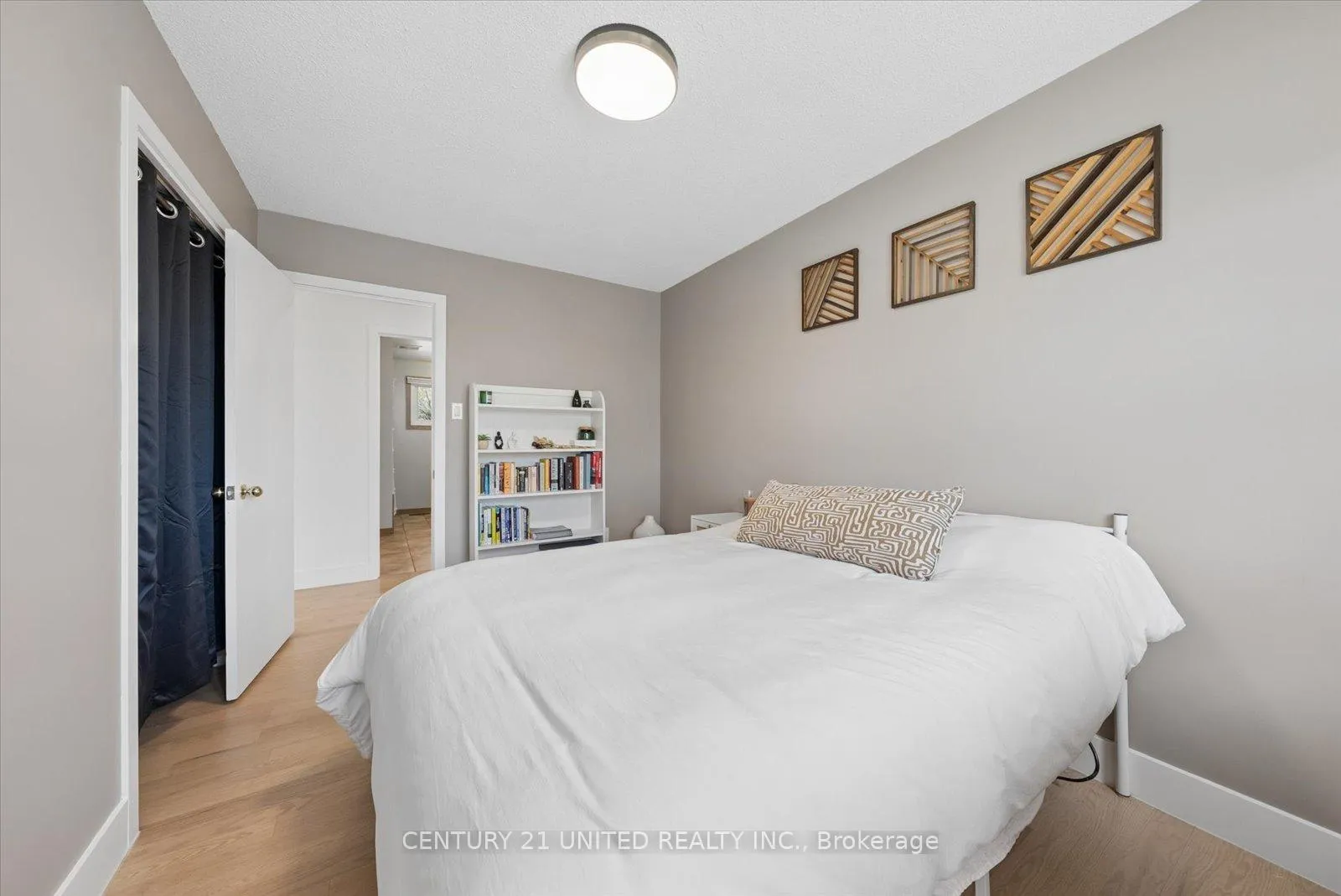 Photo 27 of 1660 Cherryhill Road, Peterborough, Monaghan Ward 2 — HOMEH