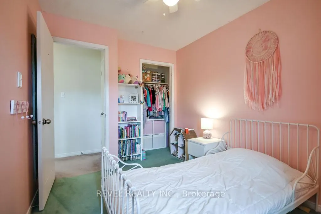 Photo 27 of 36 Athabaska Road, Barrie, Holly — HOMEH