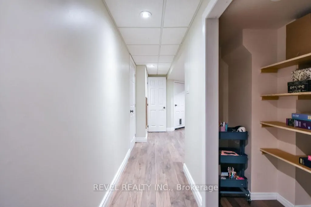 Photo 29 of 36 Athabaska Road, Barrie, Holly — HOMEH