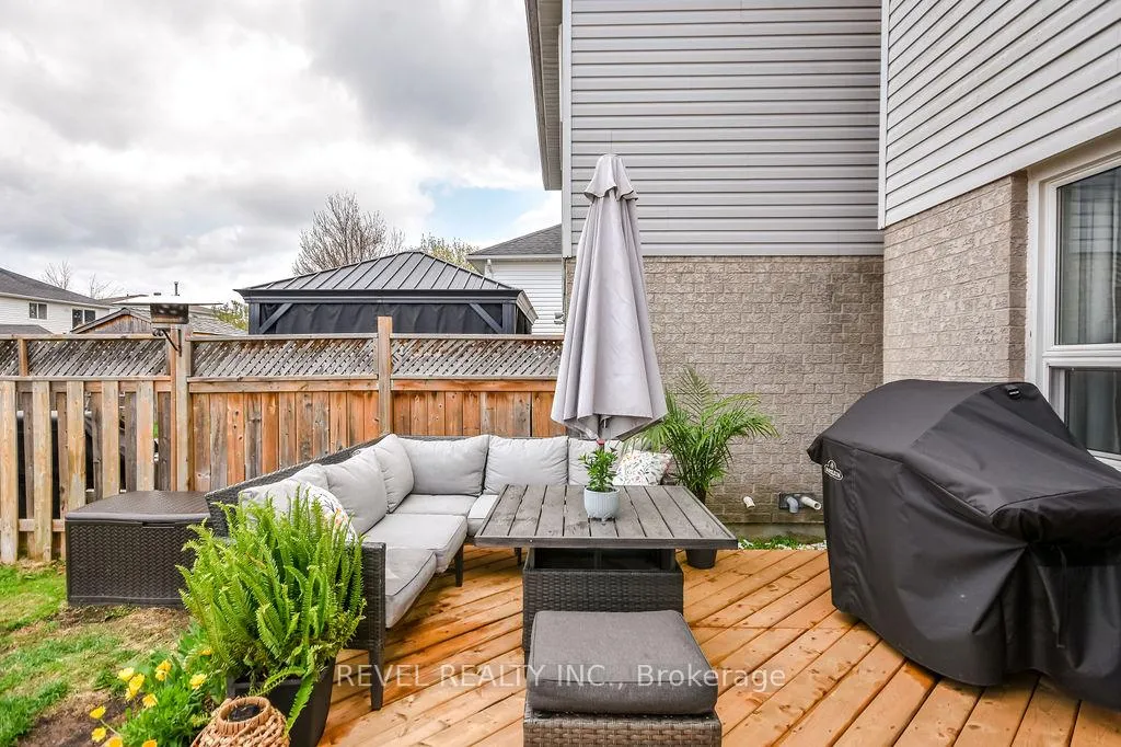 Photo 36 of 36 Athabaska Road, Barrie, Holly — HOMEH