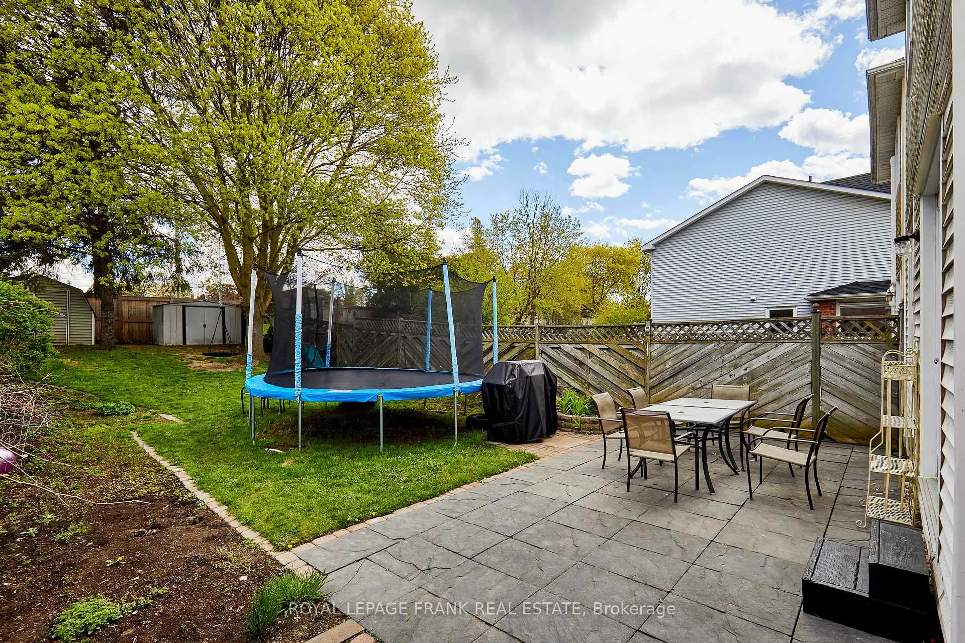 Photo 33 of 33 Overbank Drive, Oshawa, McLaughlin — HOMEH