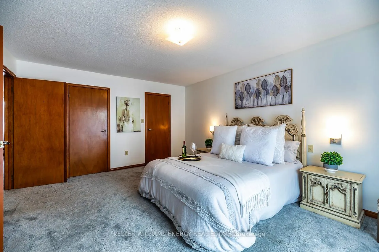 Photo 25 of 565 Prestwick Drive, Oshawa, McLaughlin — HOMEH