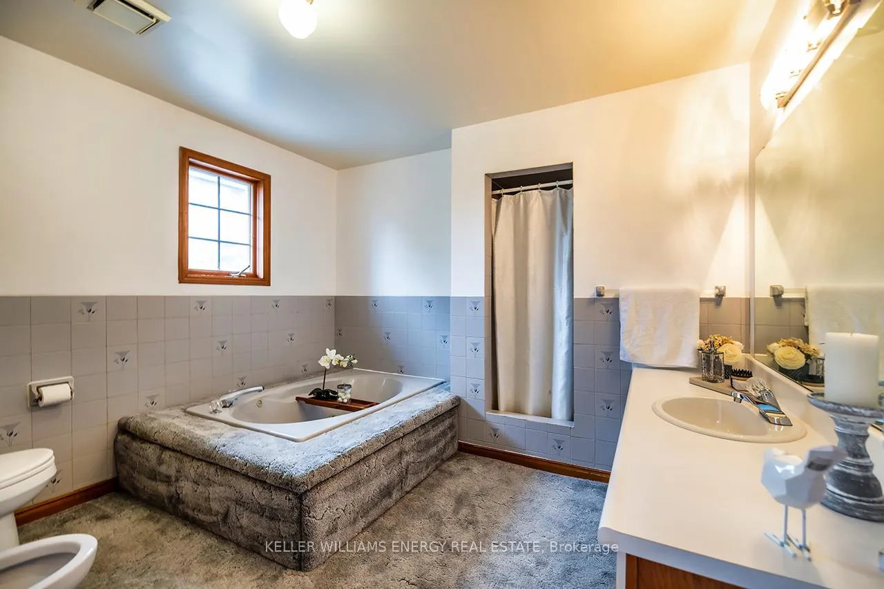 Photo 27 of 565 Prestwick Drive, Oshawa, McLaughlin — HOMEH