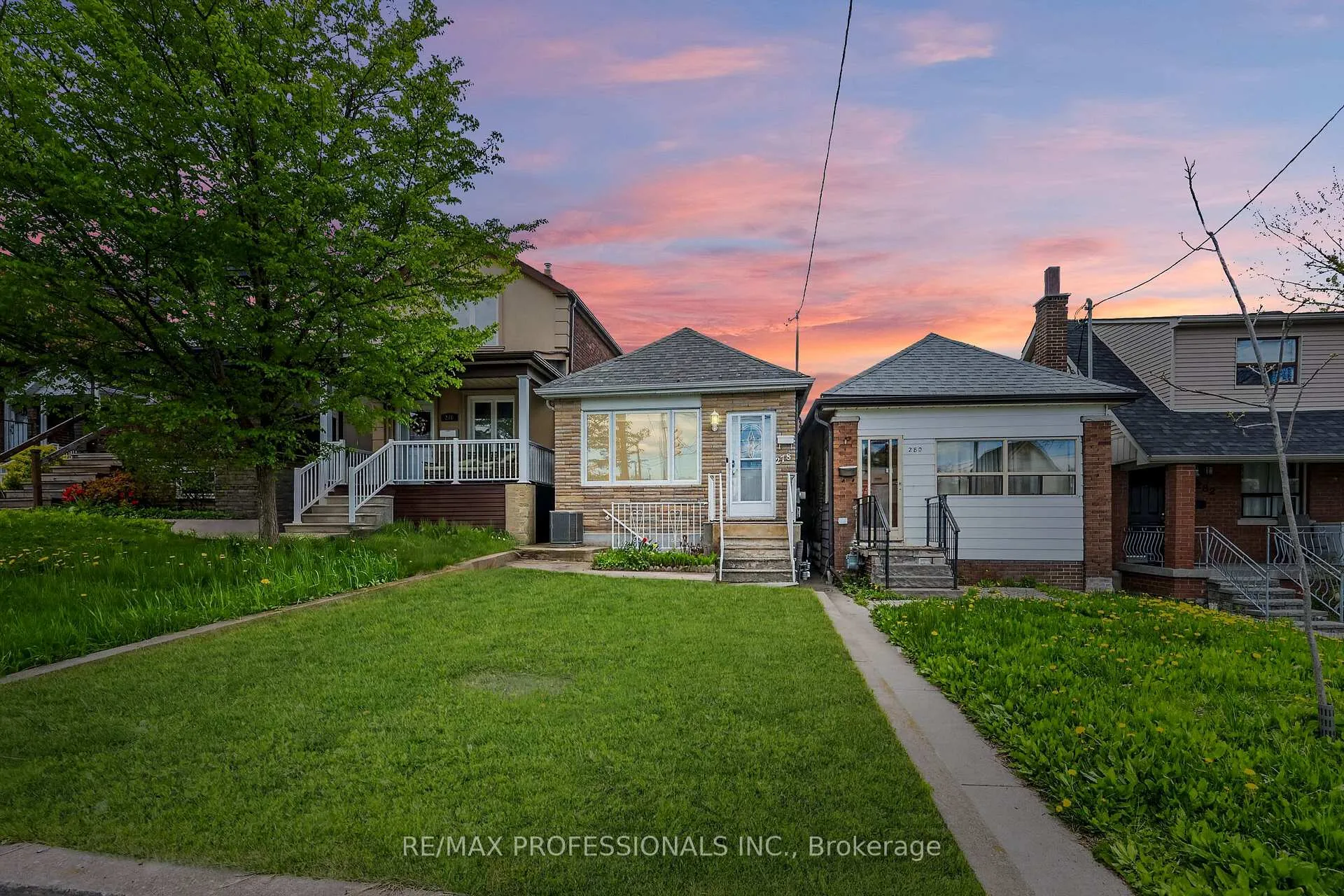 Front of 278 Caledonia Road