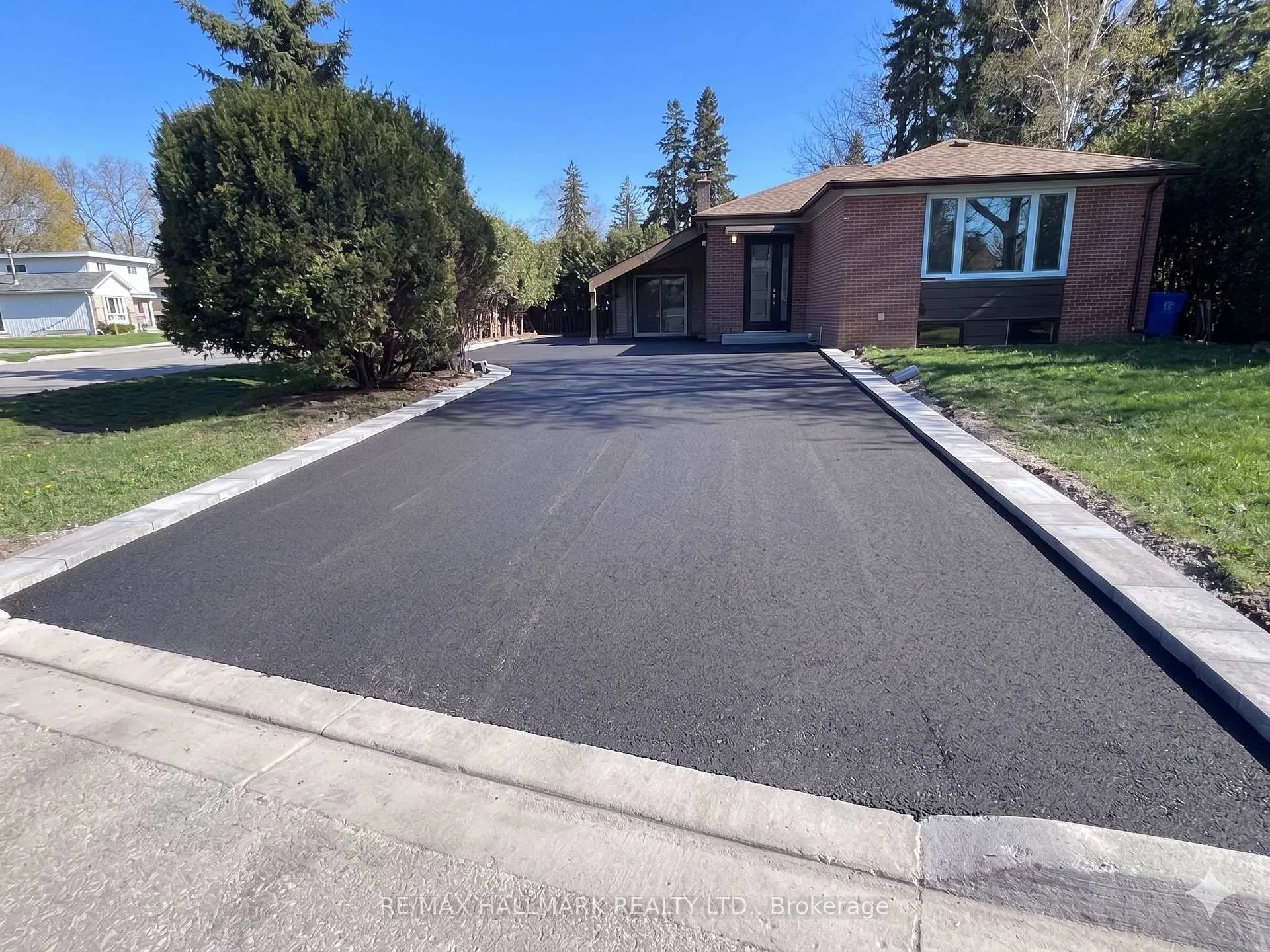 Photo 1 of 11 Johnson Road, Aurora, Aurora Highlands — HOMEH