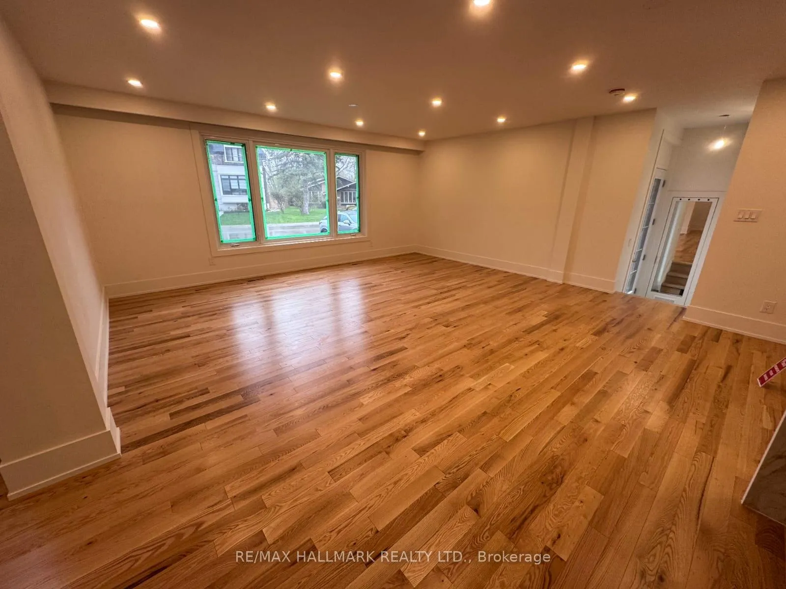 Photo 13 of 11 Johnson Road, Aurora, Aurora Highlands — HOMEH
