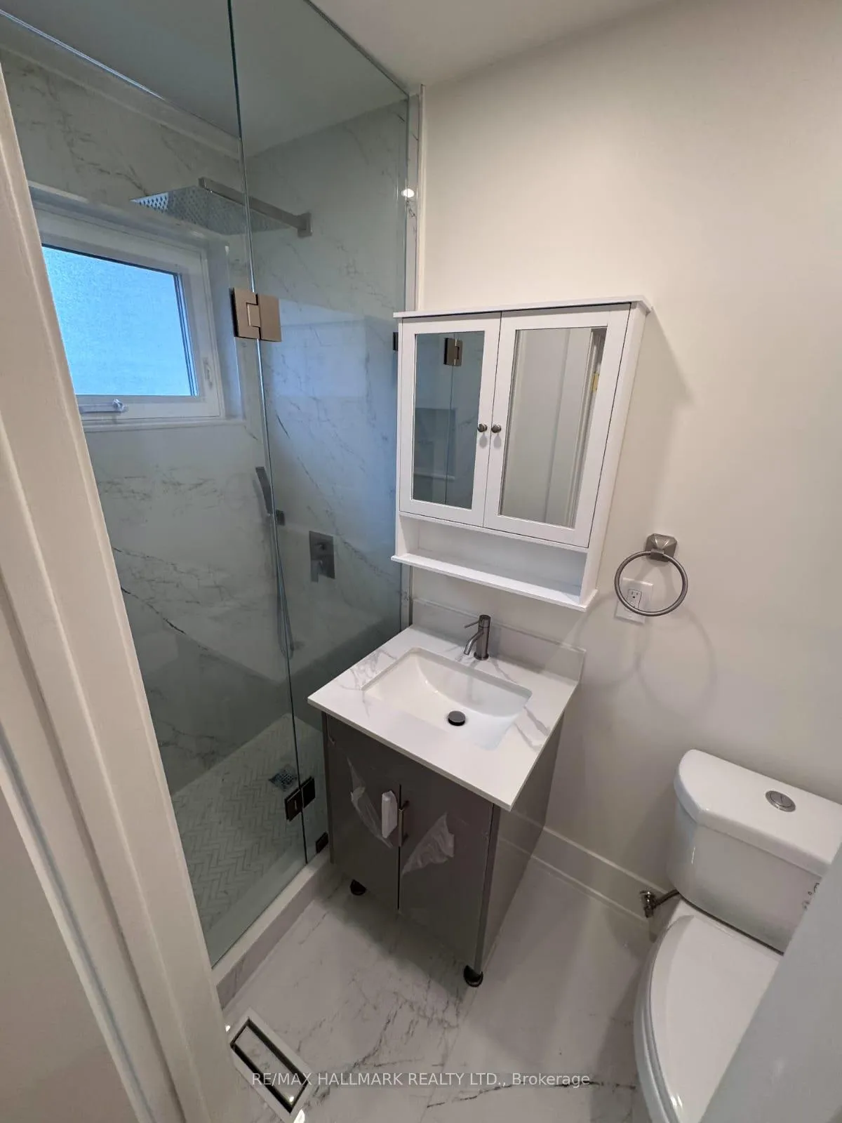 Photo 21 of 11 Johnson Road, Aurora, Aurora Highlands — HOMEH