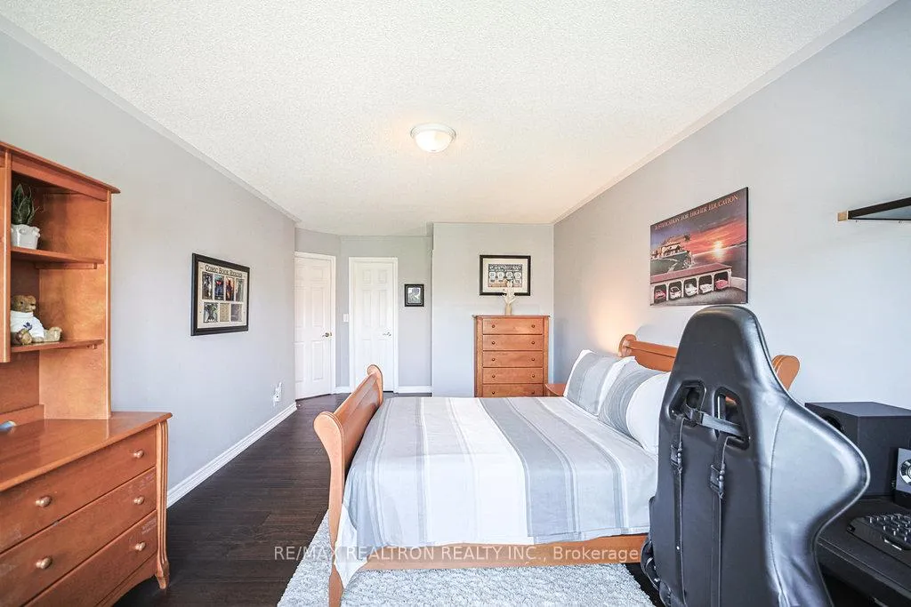 Photo 24 of 204 Ivy Jay Crescent, Aurora, Bayview Northeast — HOMEH