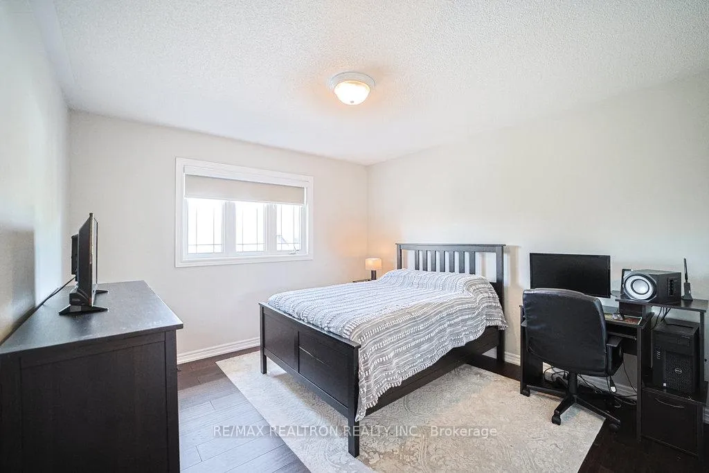 Photo 29 of 204 Ivy Jay Crescent, Aurora, Bayview Northeast — HOMEH