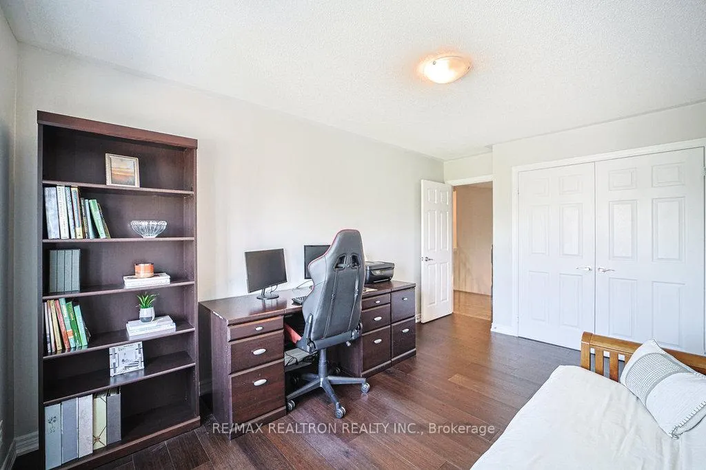 Photo 31 of 204 Ivy Jay Crescent, Aurora, Bayview Northeast — HOMEH