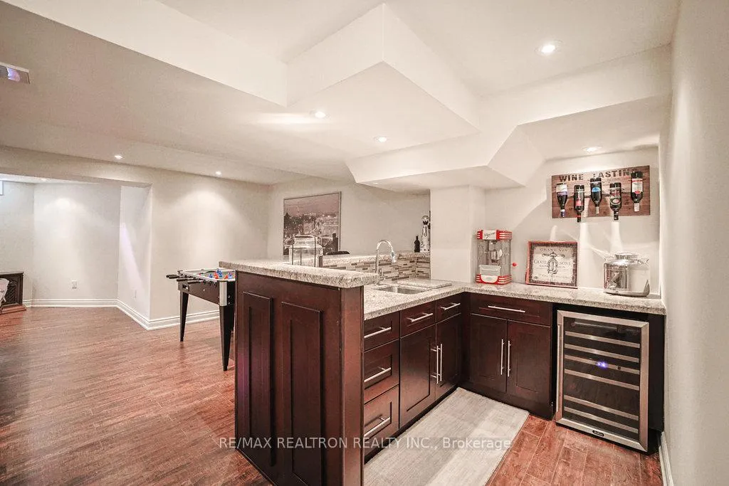 Photo 41 of 204 Ivy Jay Crescent, Aurora, Bayview Northeast — HOMEH