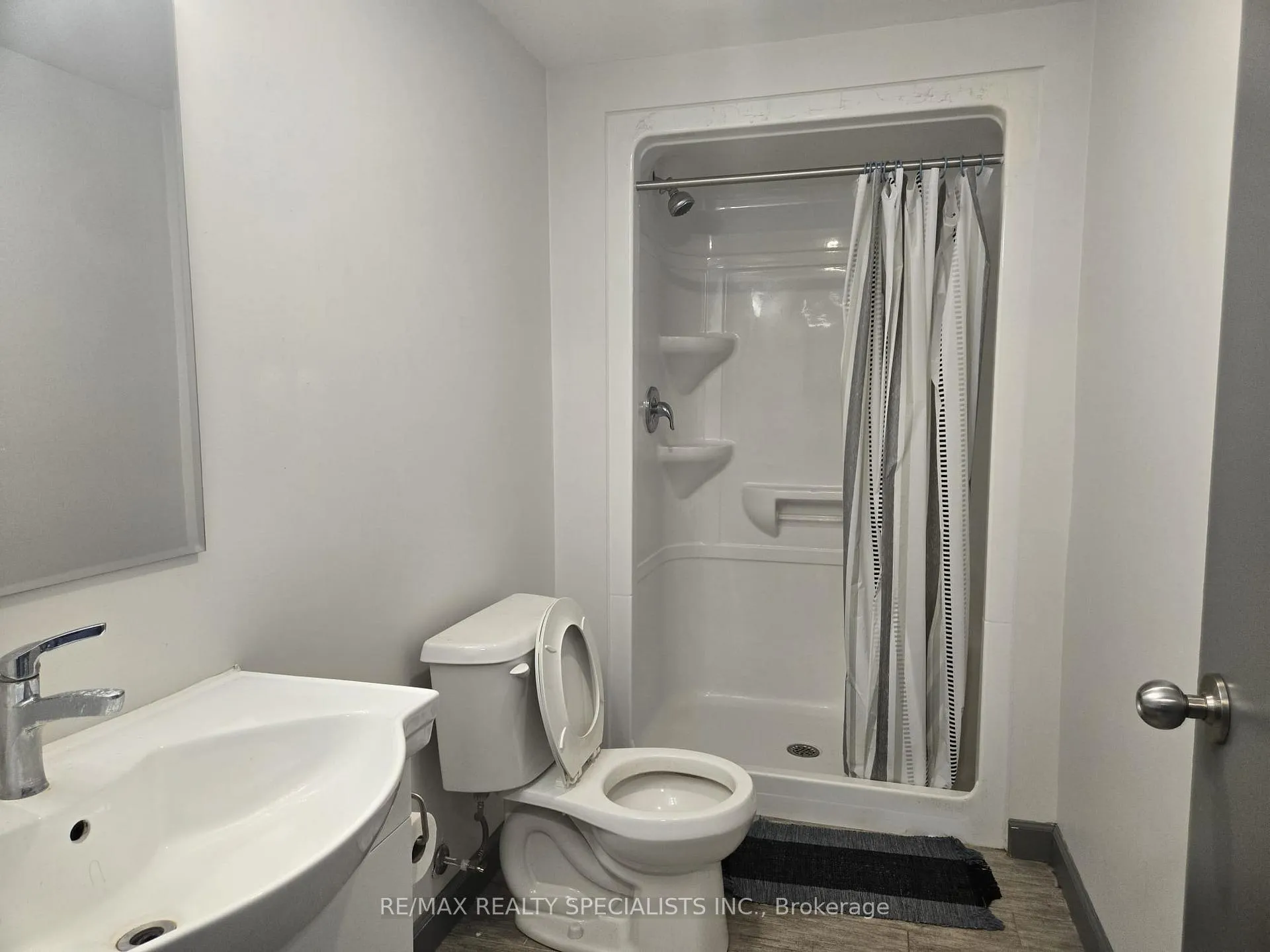 Photo 5 of Unit 1103, 258A Sunview Street, Waterloo, Beechwood/University — HOMEH