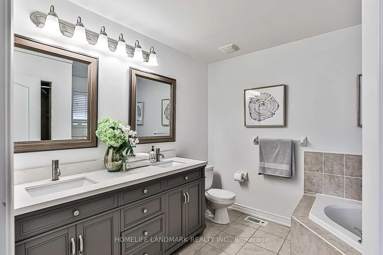 Photo 20 of 30 Ozner Crescent, Vaughan, Vellore Village — HOMEH